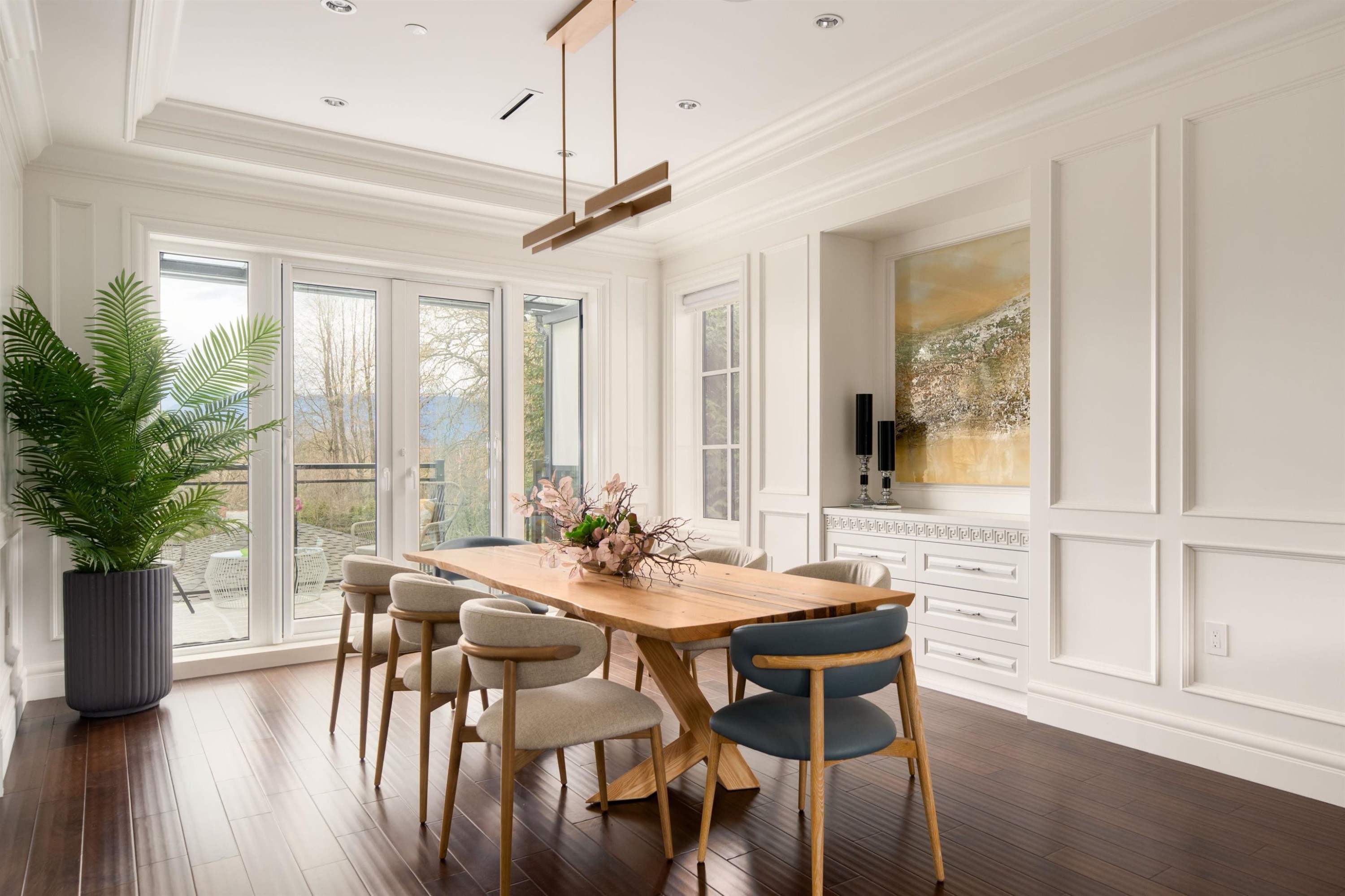 3955 Broadway W, Vancouver, BC