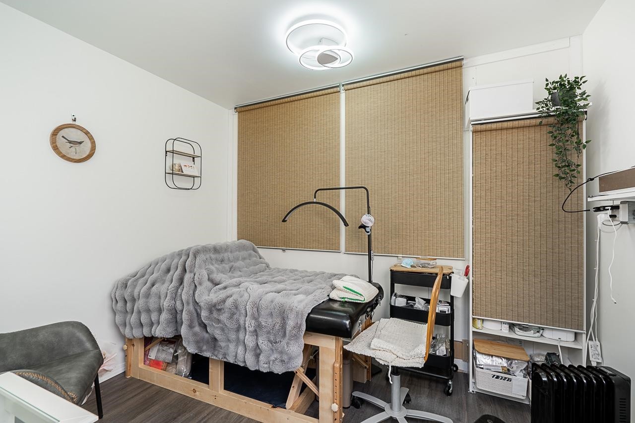 2057 Lorraine Avenue, Coquitlam, BC