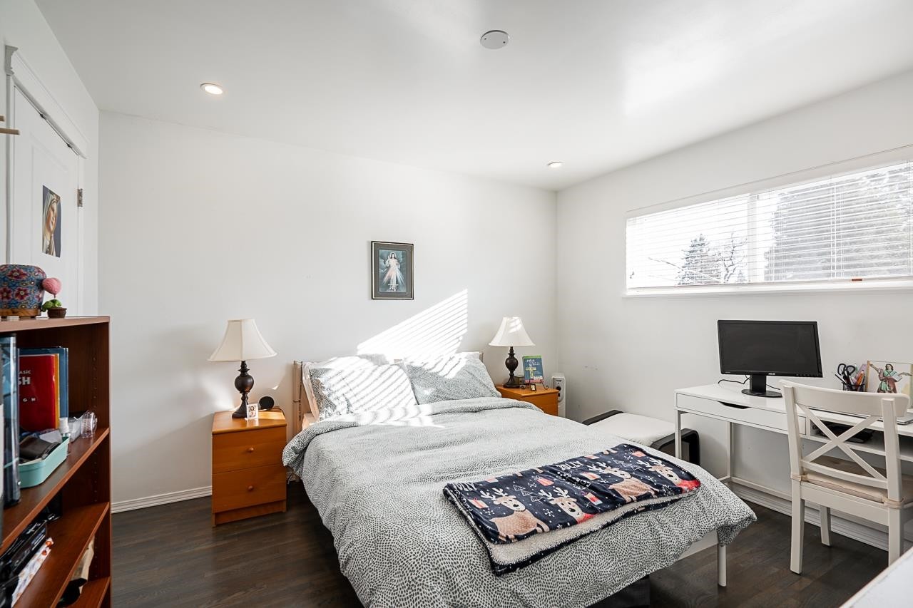 2057 Lorraine Avenue, Coquitlam, BC