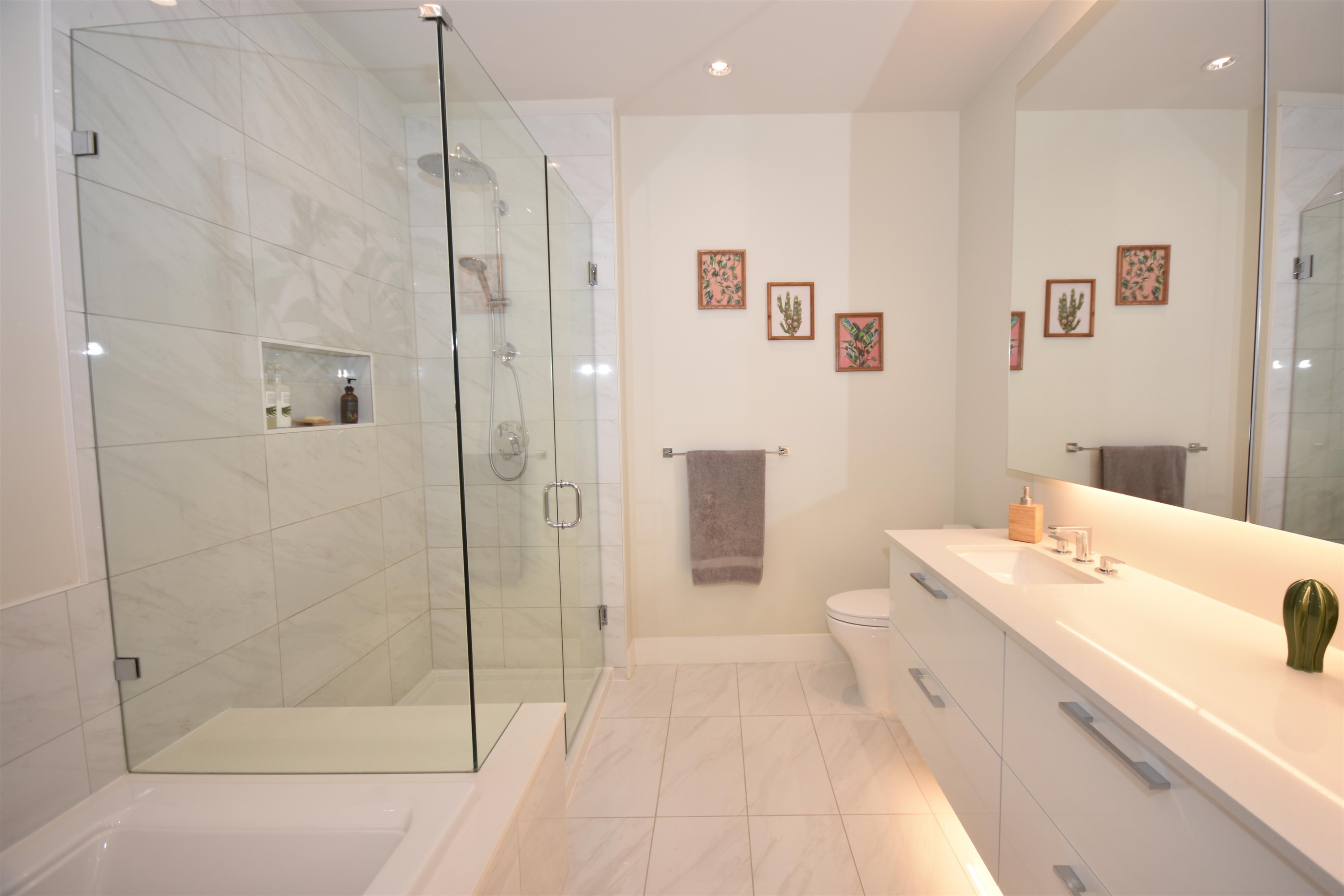 229-5535 Admiral Way, Delta, BC