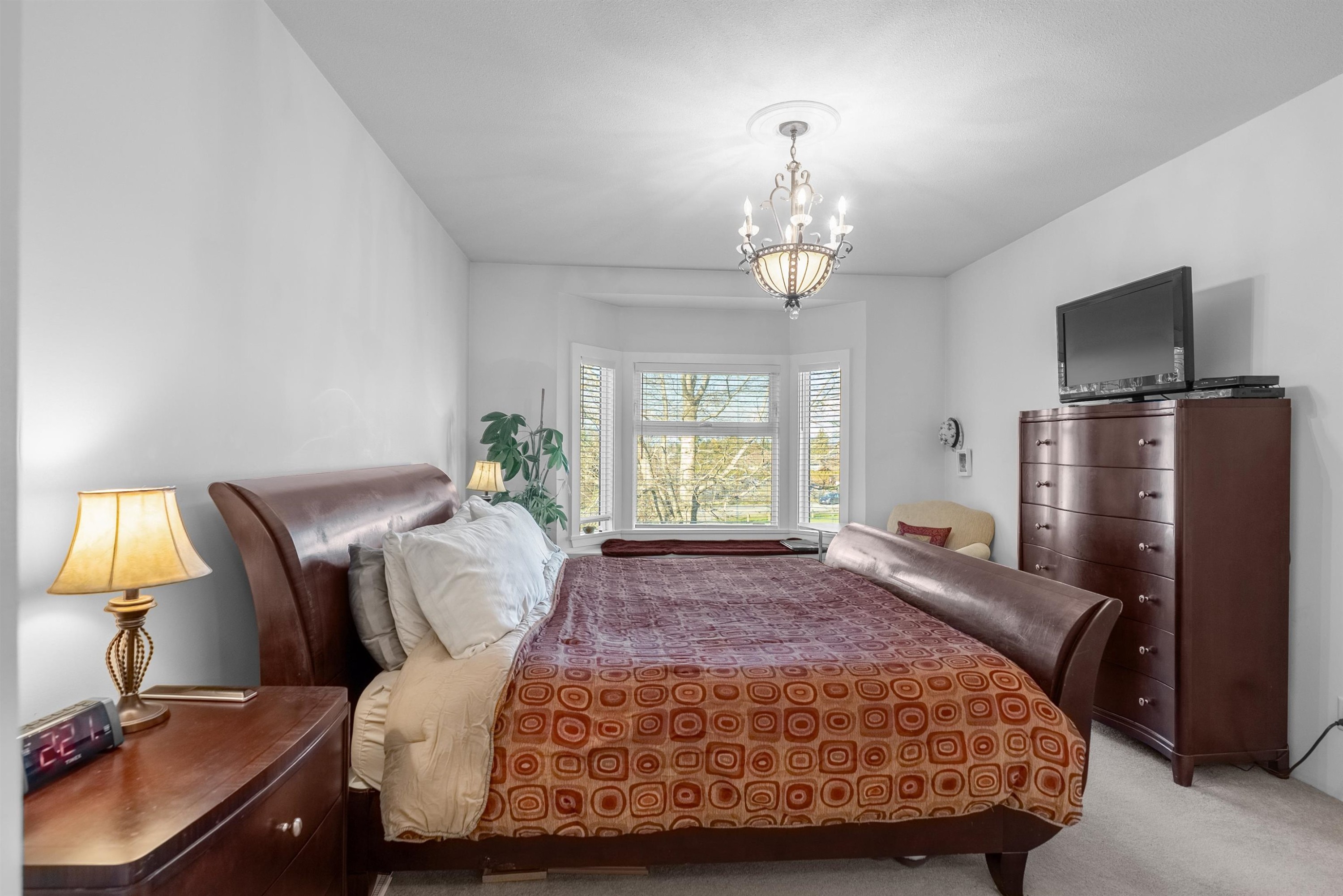 221-12873 Railway Avenue, Richmond, BC