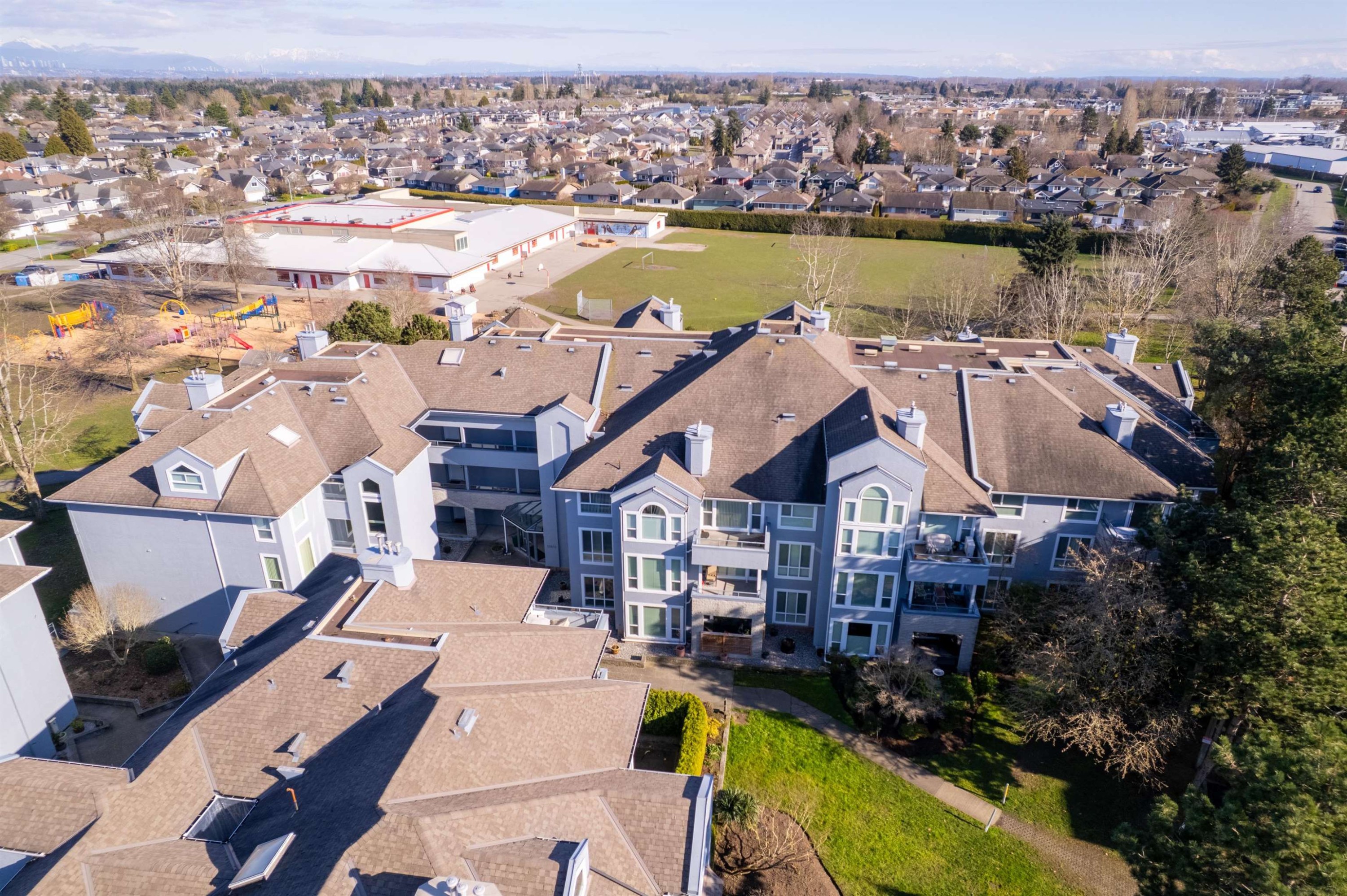 221-12873 Railway Avenue, Richmond, BC