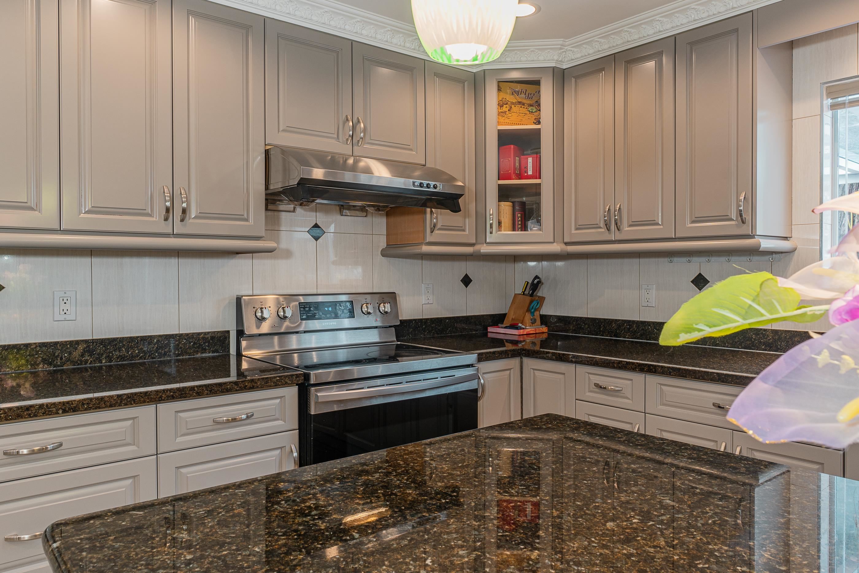 6169 Lochdale Street, Burnaby, BC