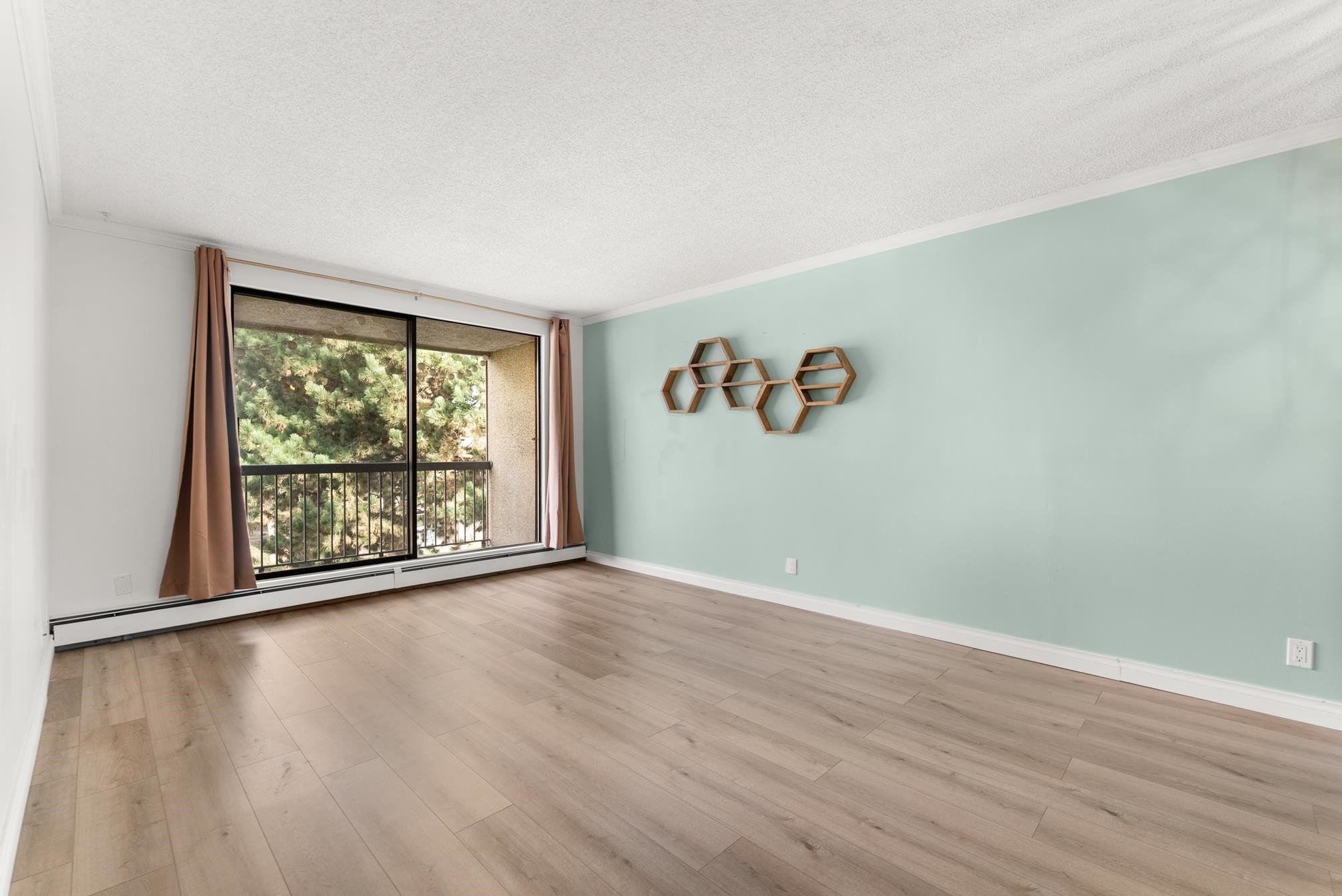 323-8511 Ackroyd Road, Richmond, BC