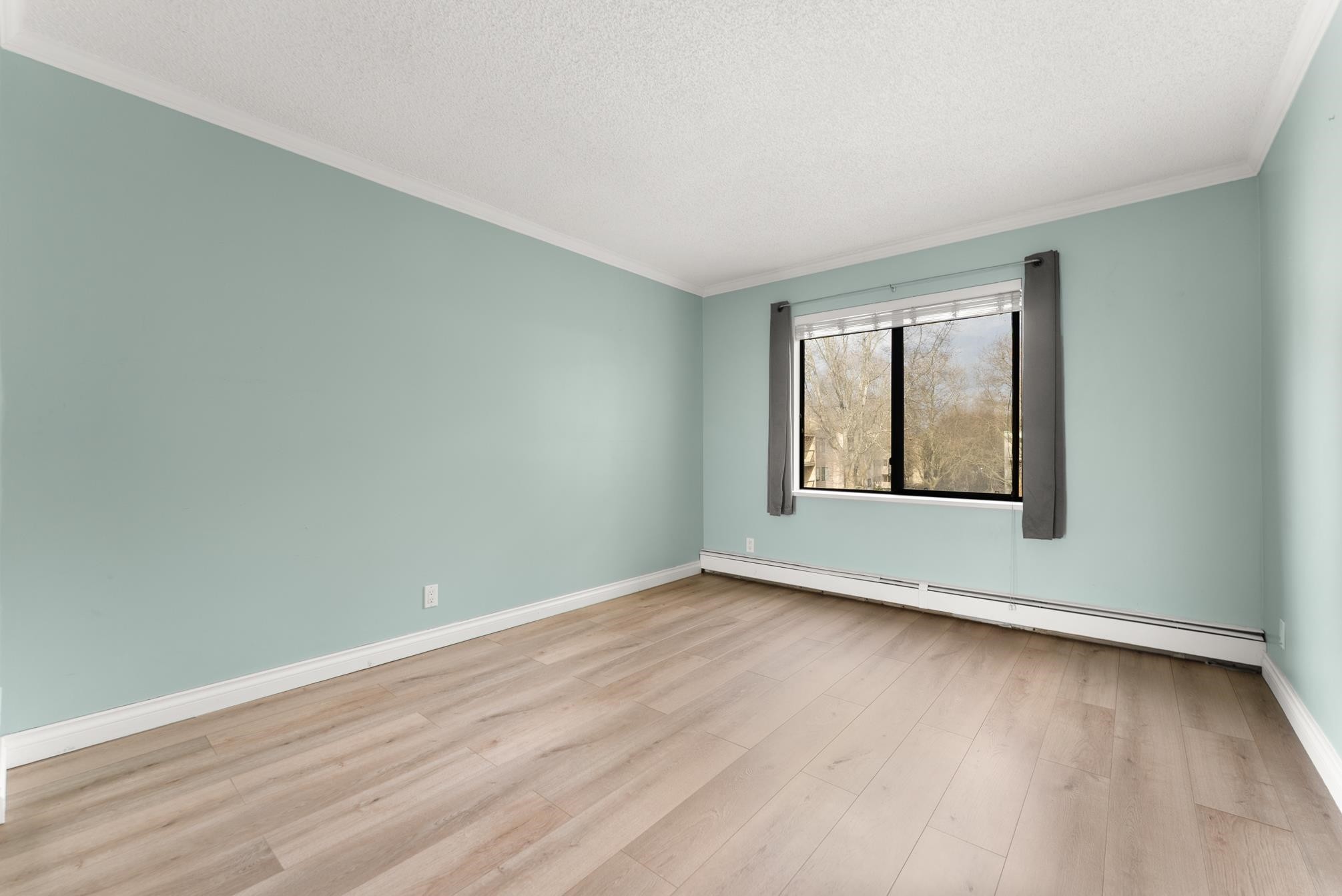 323-8511 Ackroyd Road, Richmond, BC