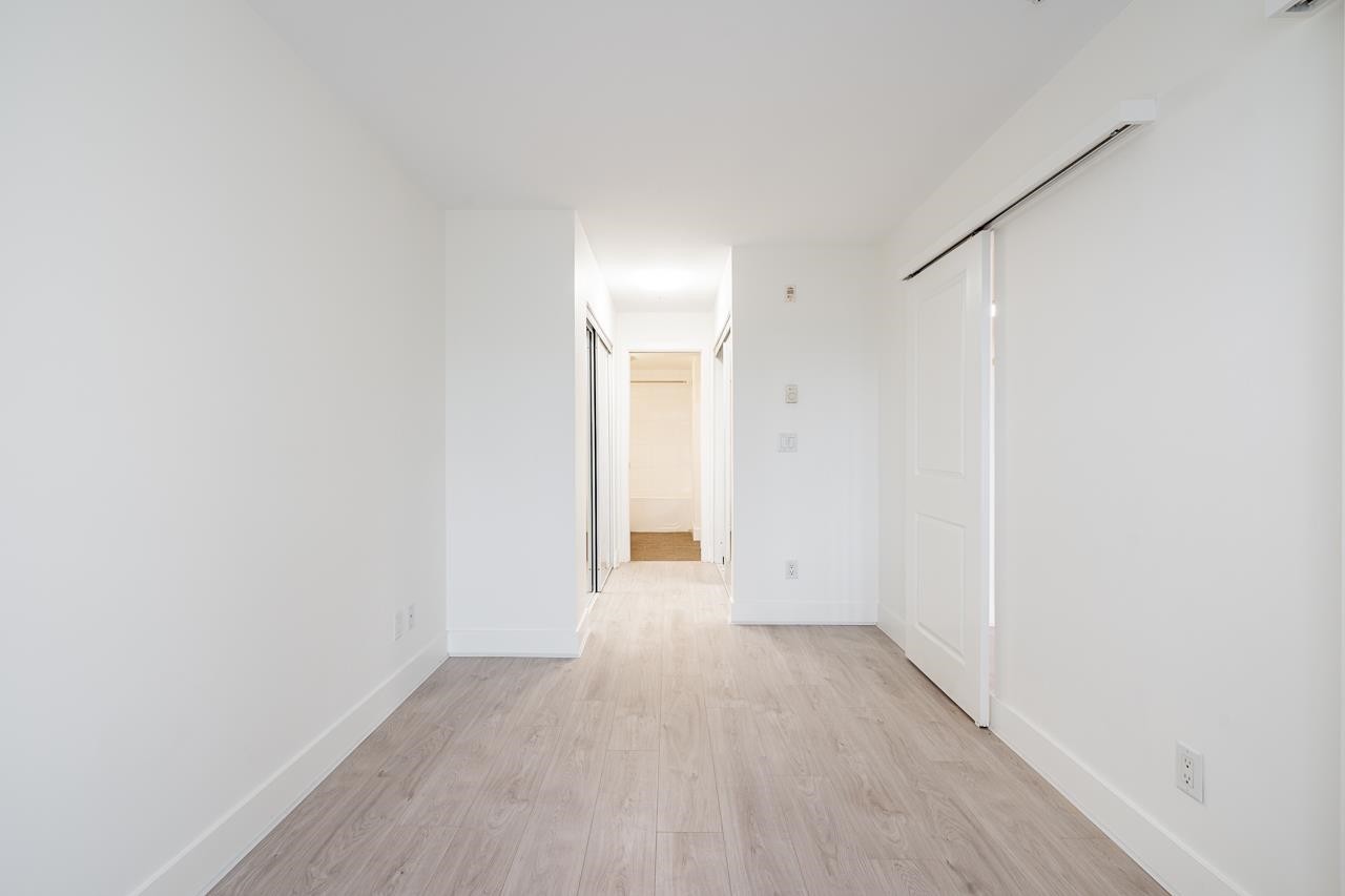 303-3423 Hastings Street E, Vancouver, BC