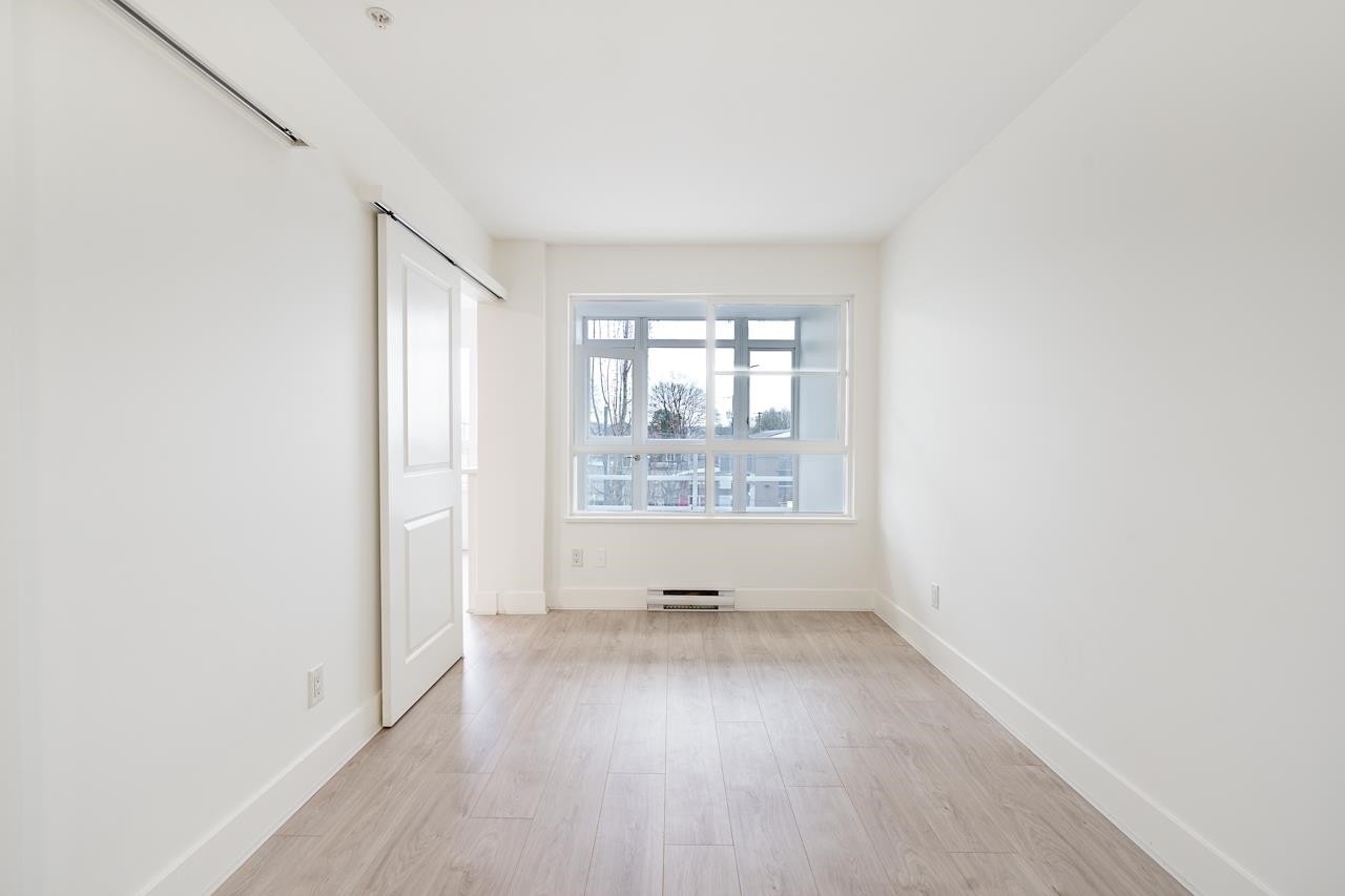 303-3423 Hastings Street E, Vancouver, BC