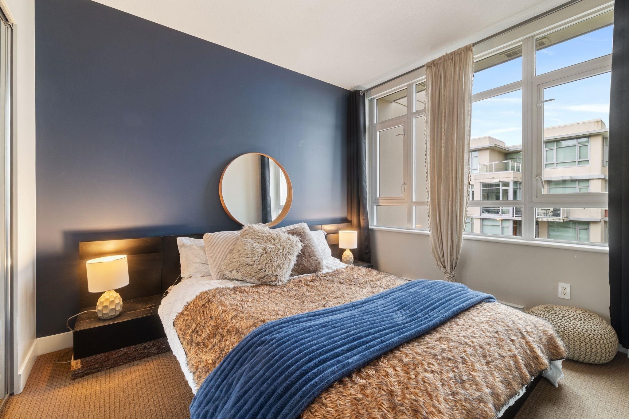 608-2228 Broadway W, Vancouver, BC