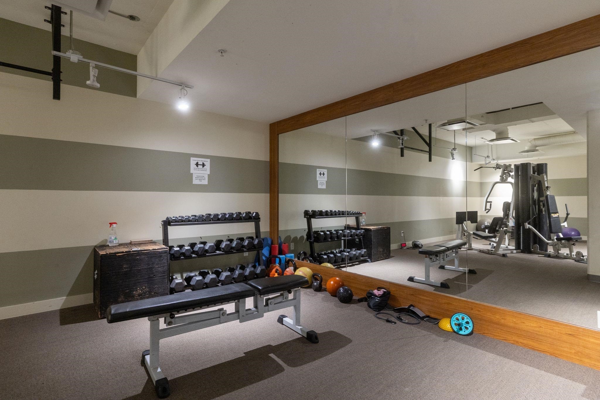 608-2228 Broadway W, Vancouver, BC