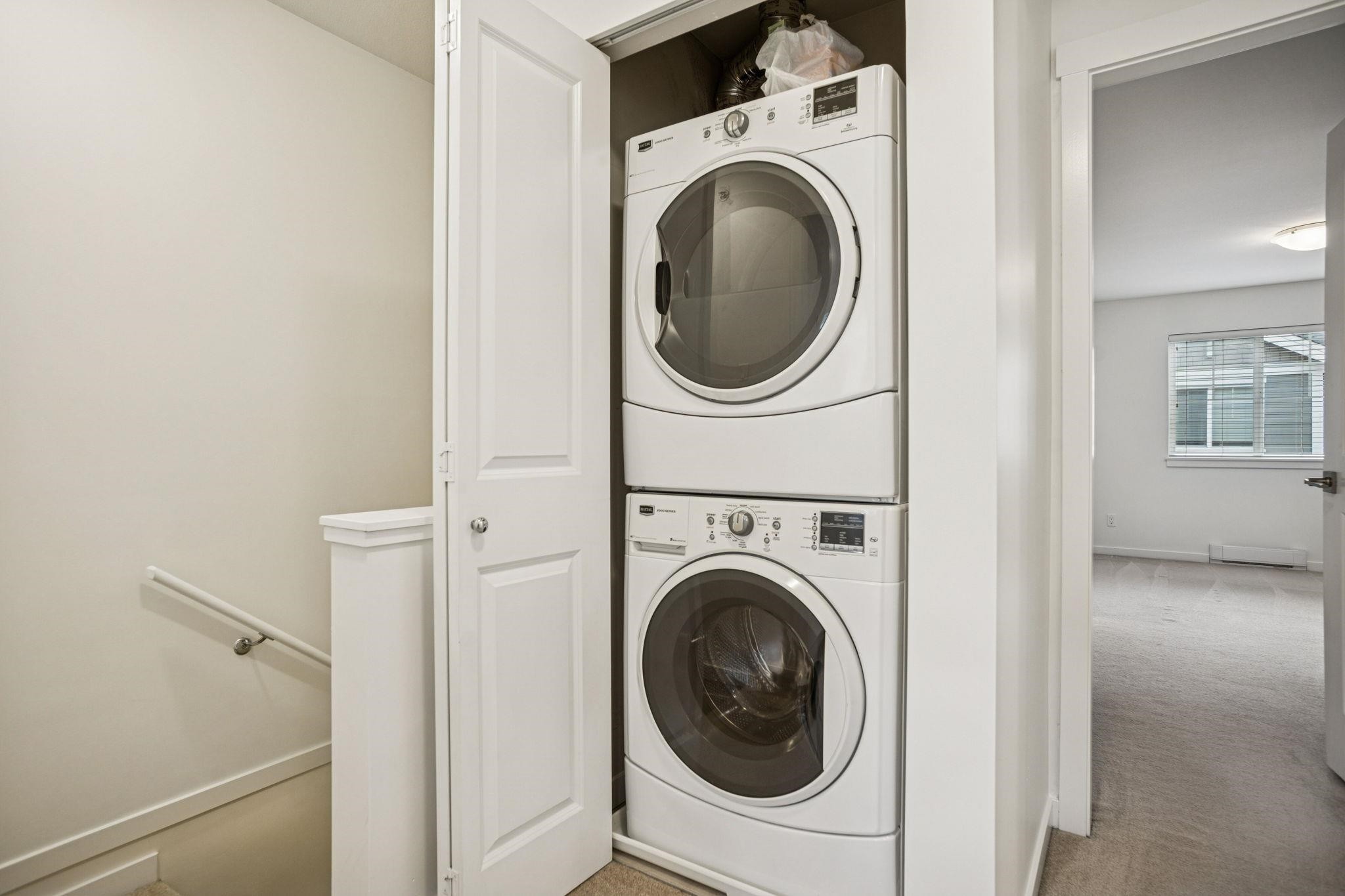 23-1111 Ewen Avenue, New Westminster, BC