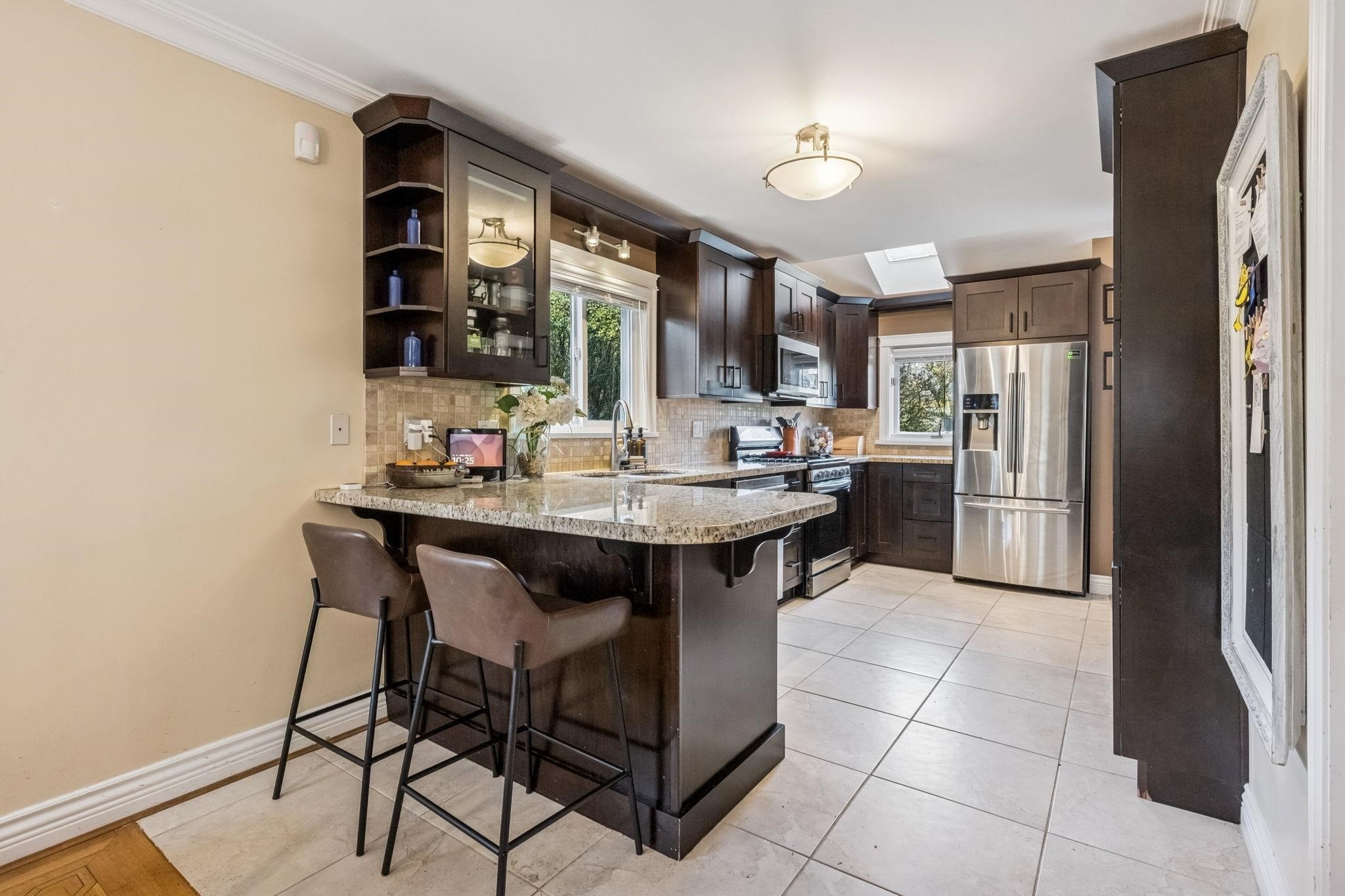 2819 13Th Avenue W, Vancouver, BC