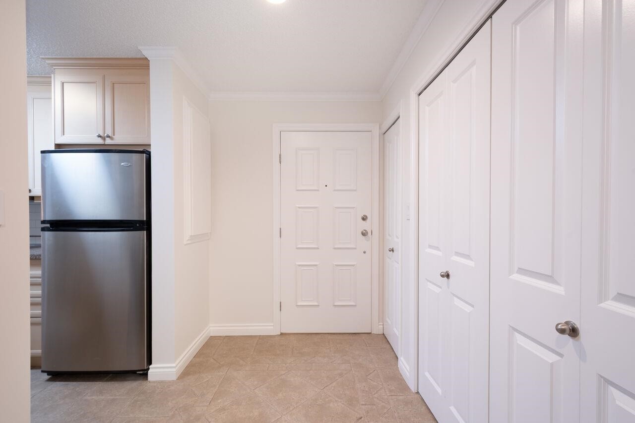 207-333 Wethersfield Drive, Vancouver, BC