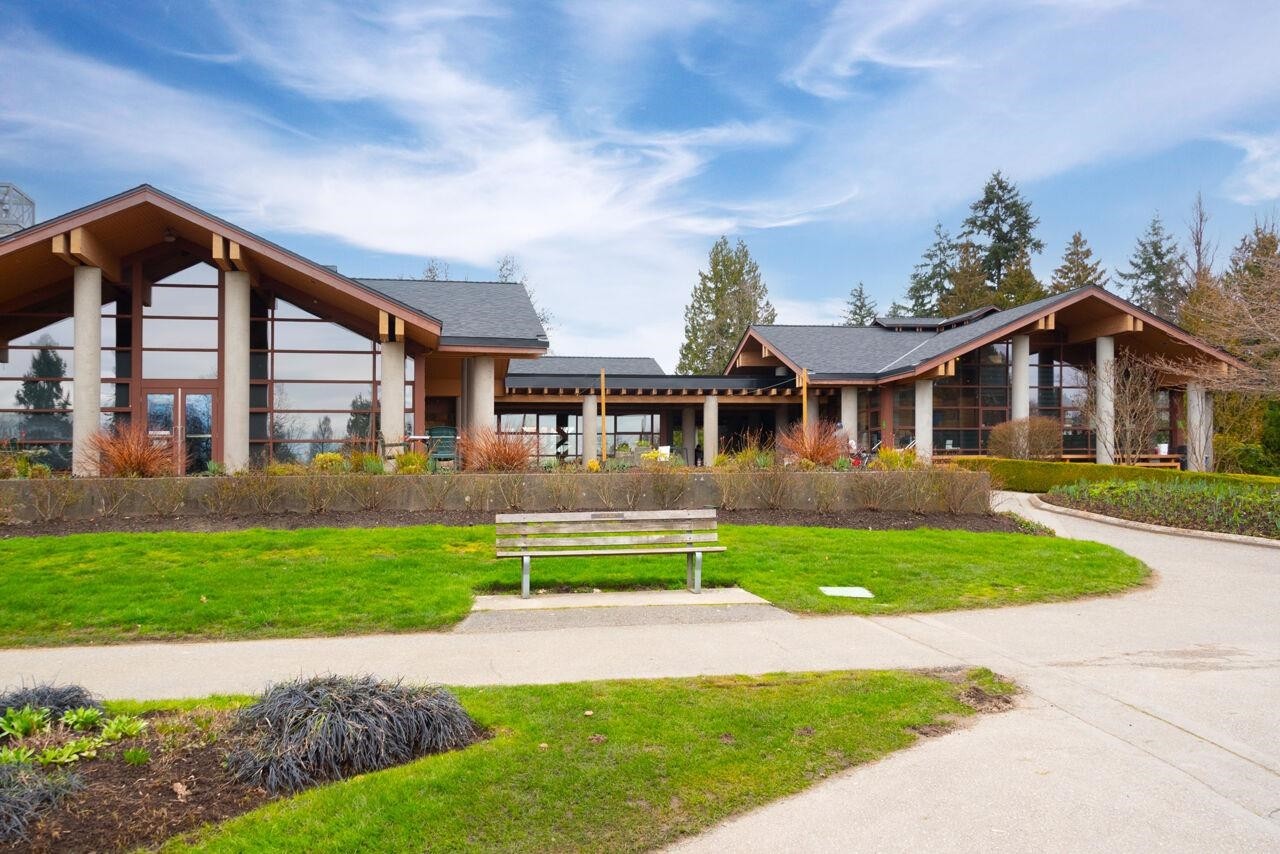 207-333 Wethersfield Drive, Vancouver, BC