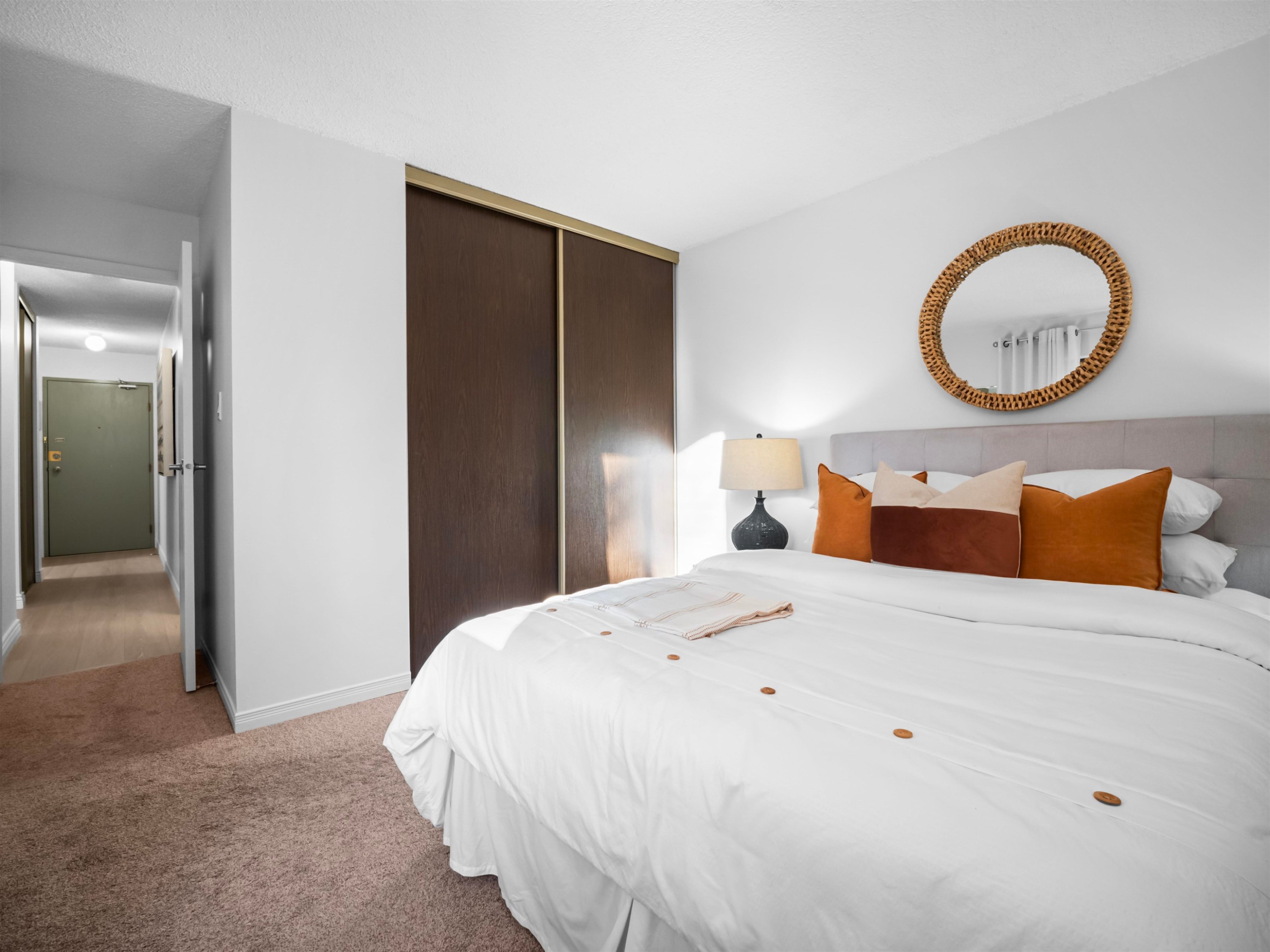 313-975 Broadway E, Vancouver, BC