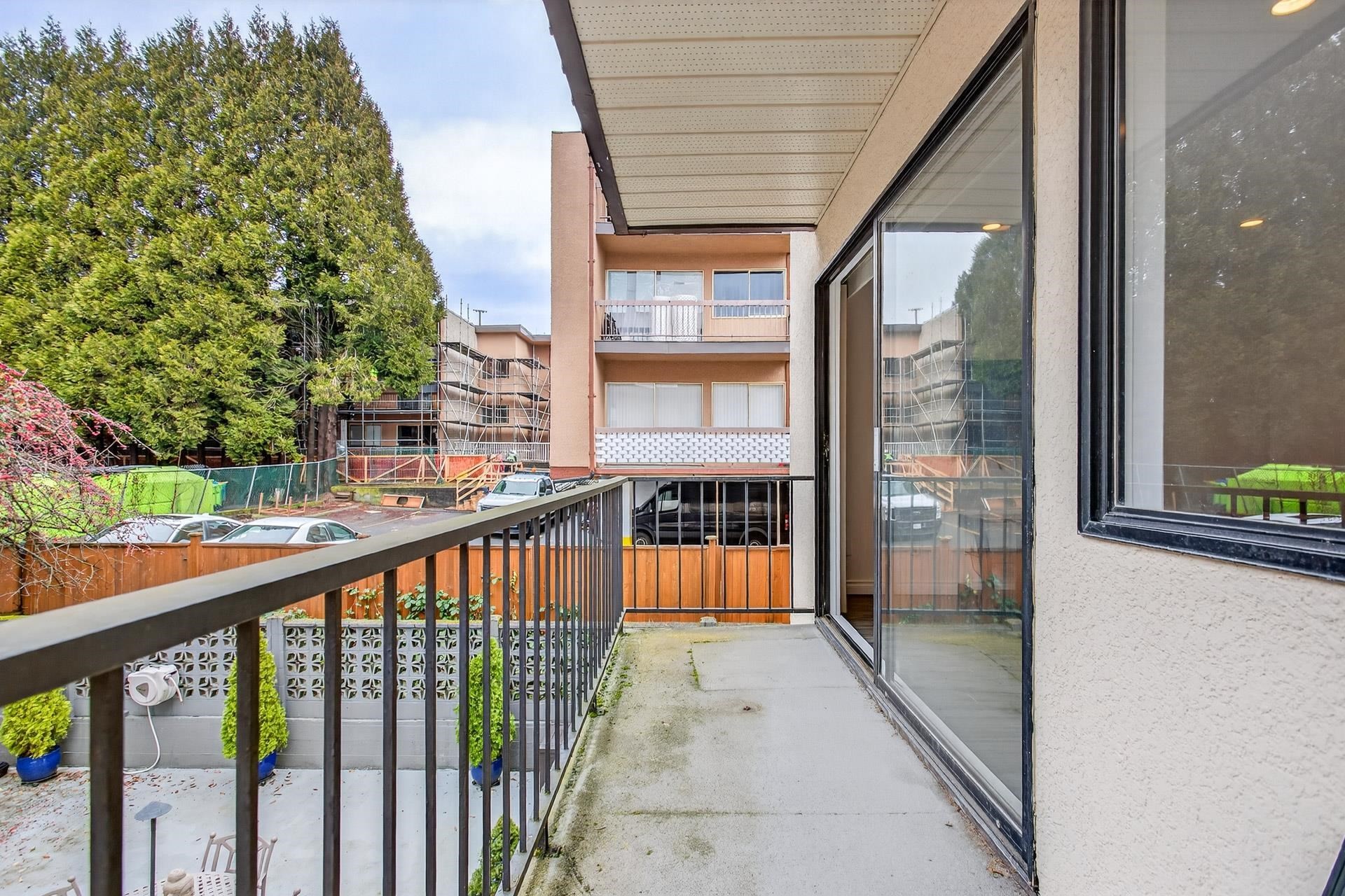 208-505 Ninth Street, New Westminster, BC