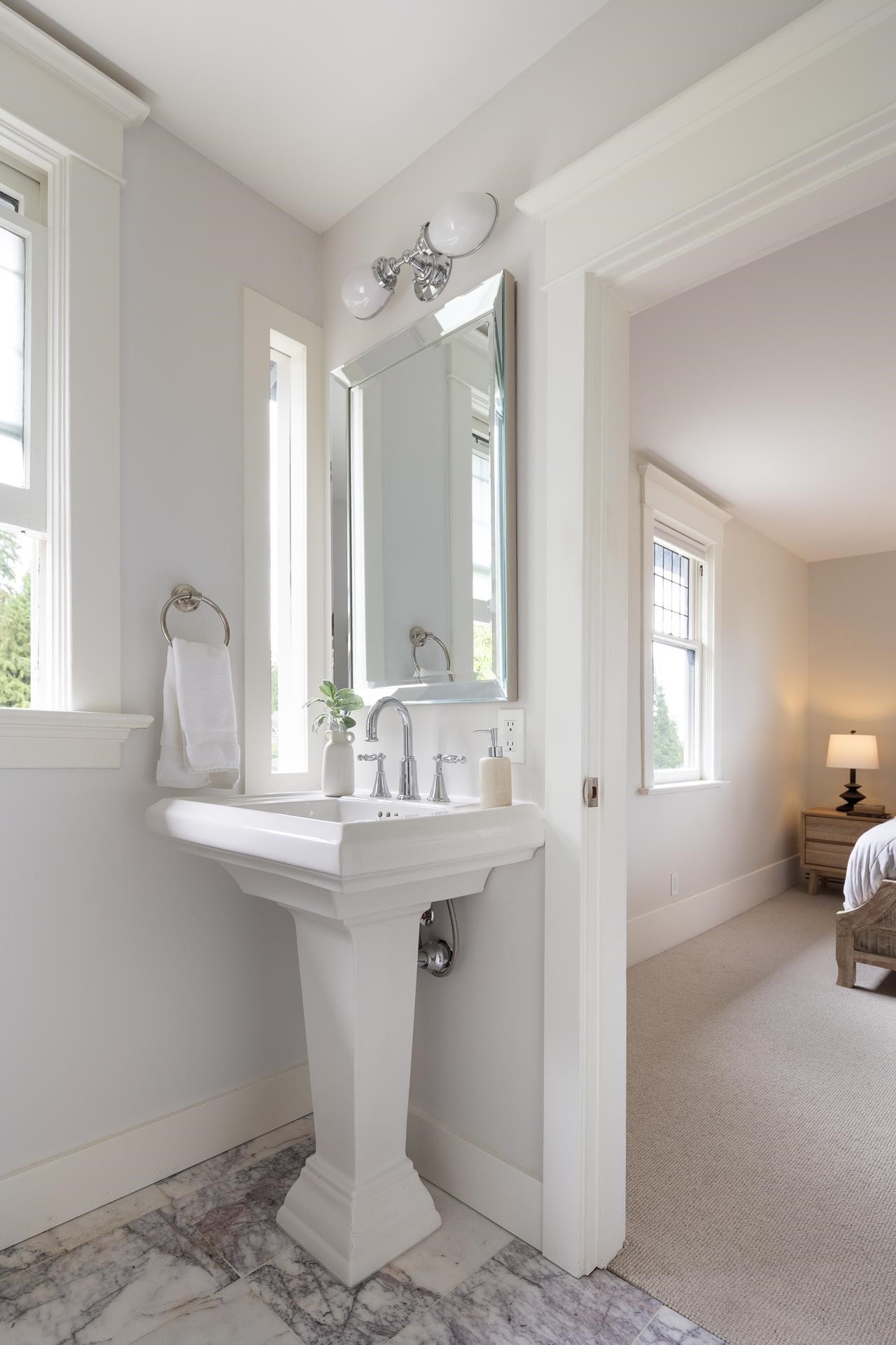 3545 Dowsley Court, North Vancouver, BC