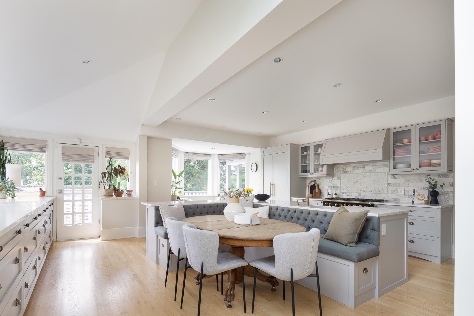 3545 Dowsley Court, North Vancouver, BC