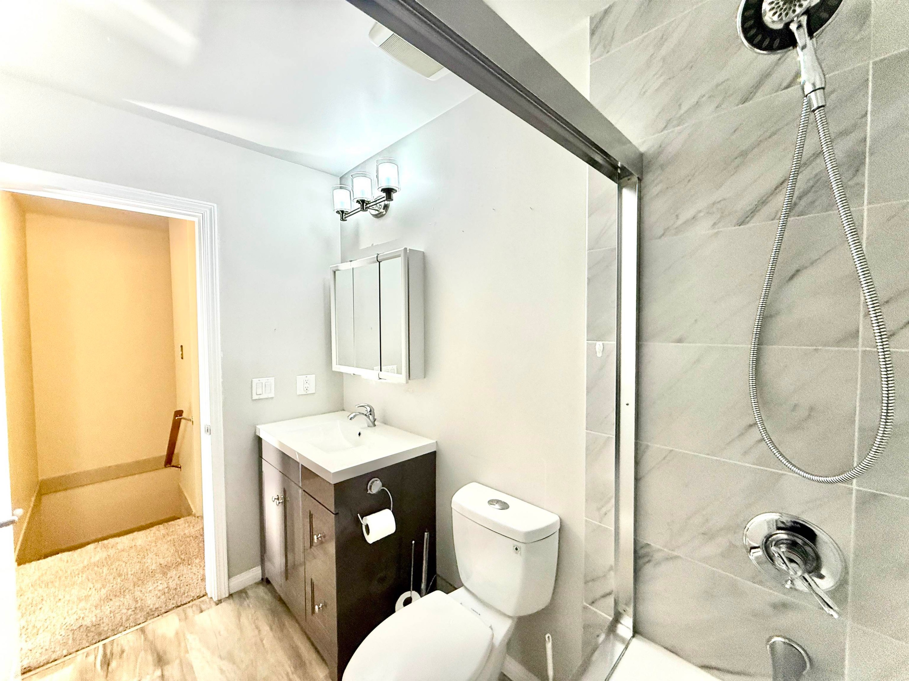 111-2915 Norman Avenue, Coquitlam, BC