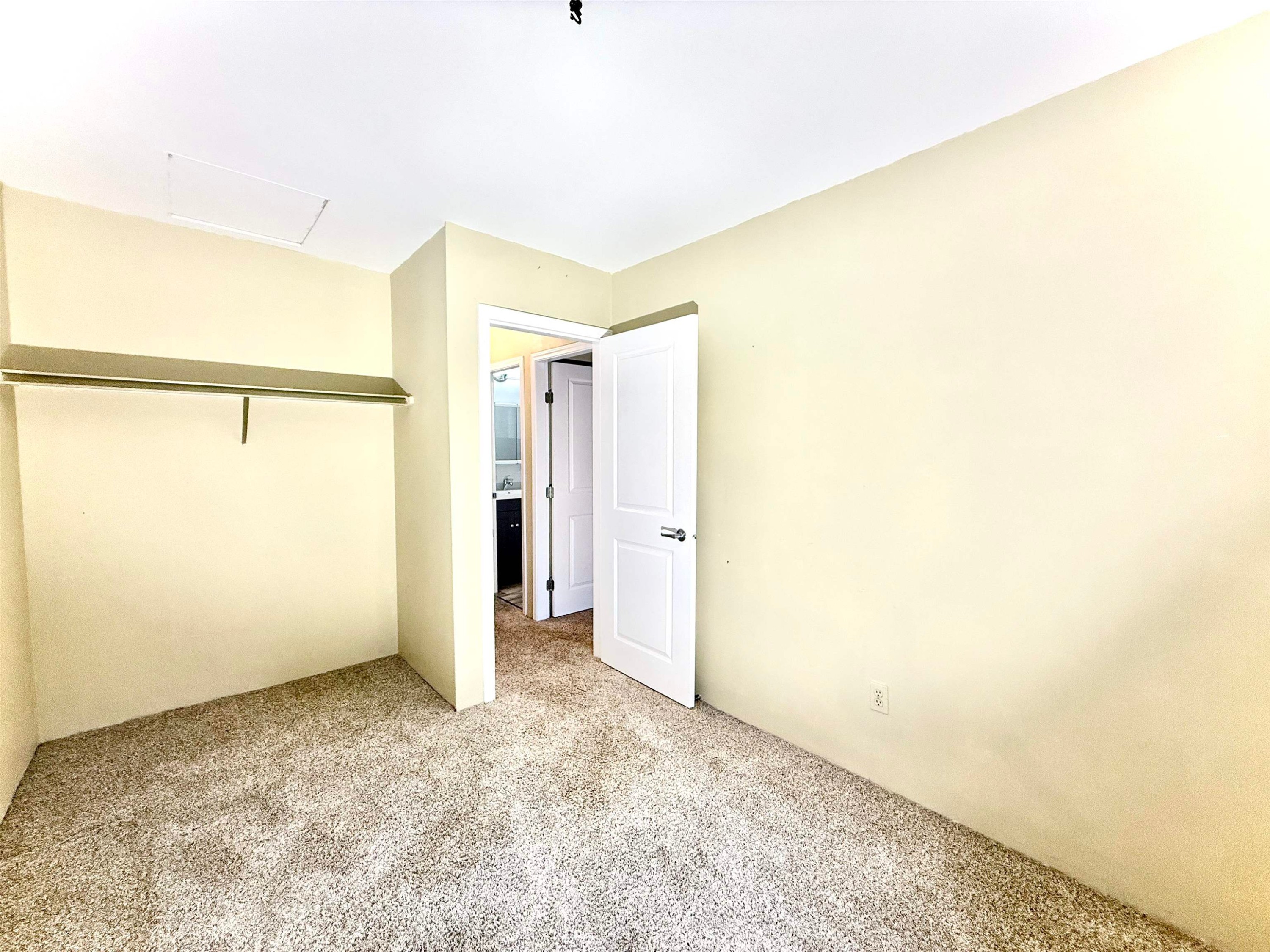 111-2915 Norman Avenue, Coquitlam, BC