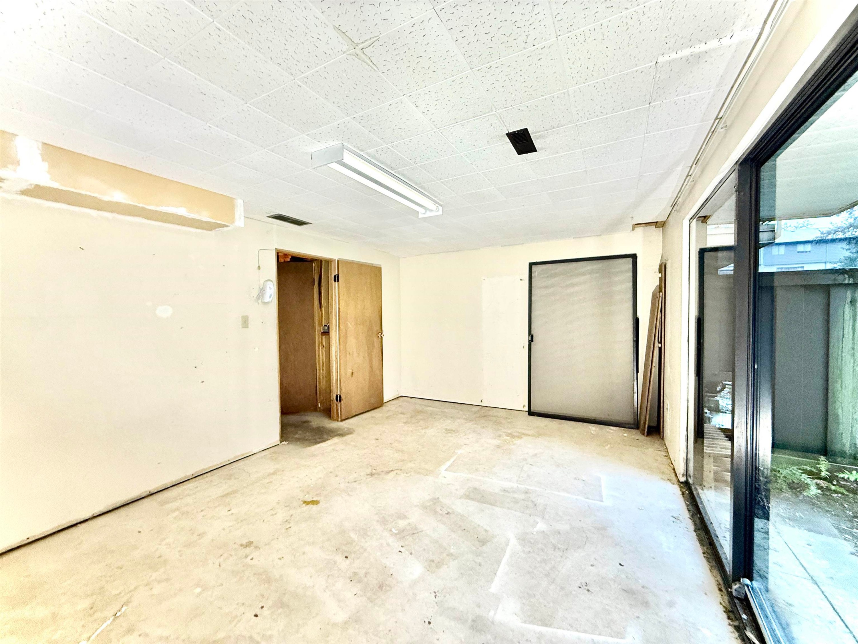 111-2915 Norman Avenue, Coquitlam, BC