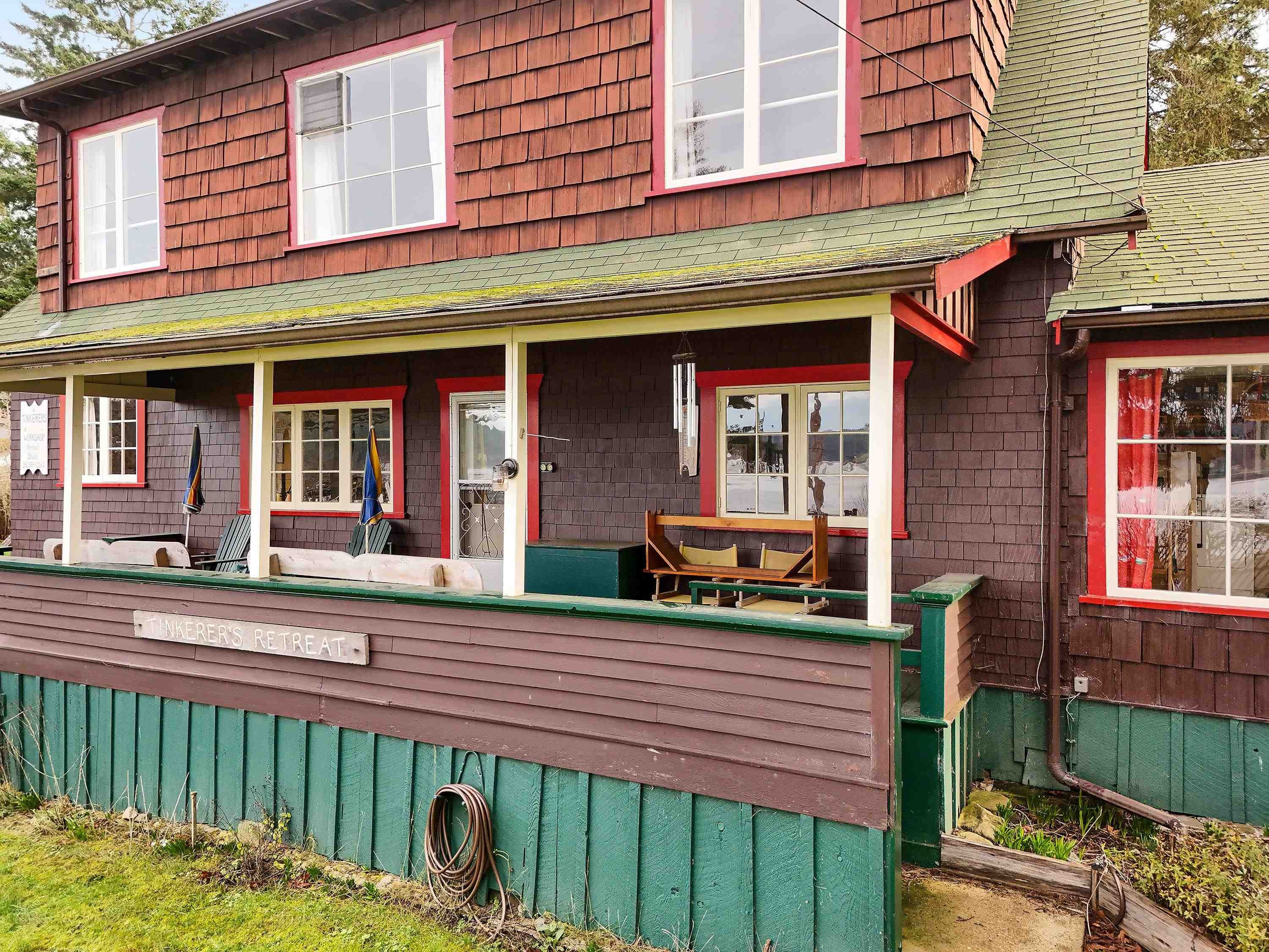 417 Sunset Place, Mayne Island, BC