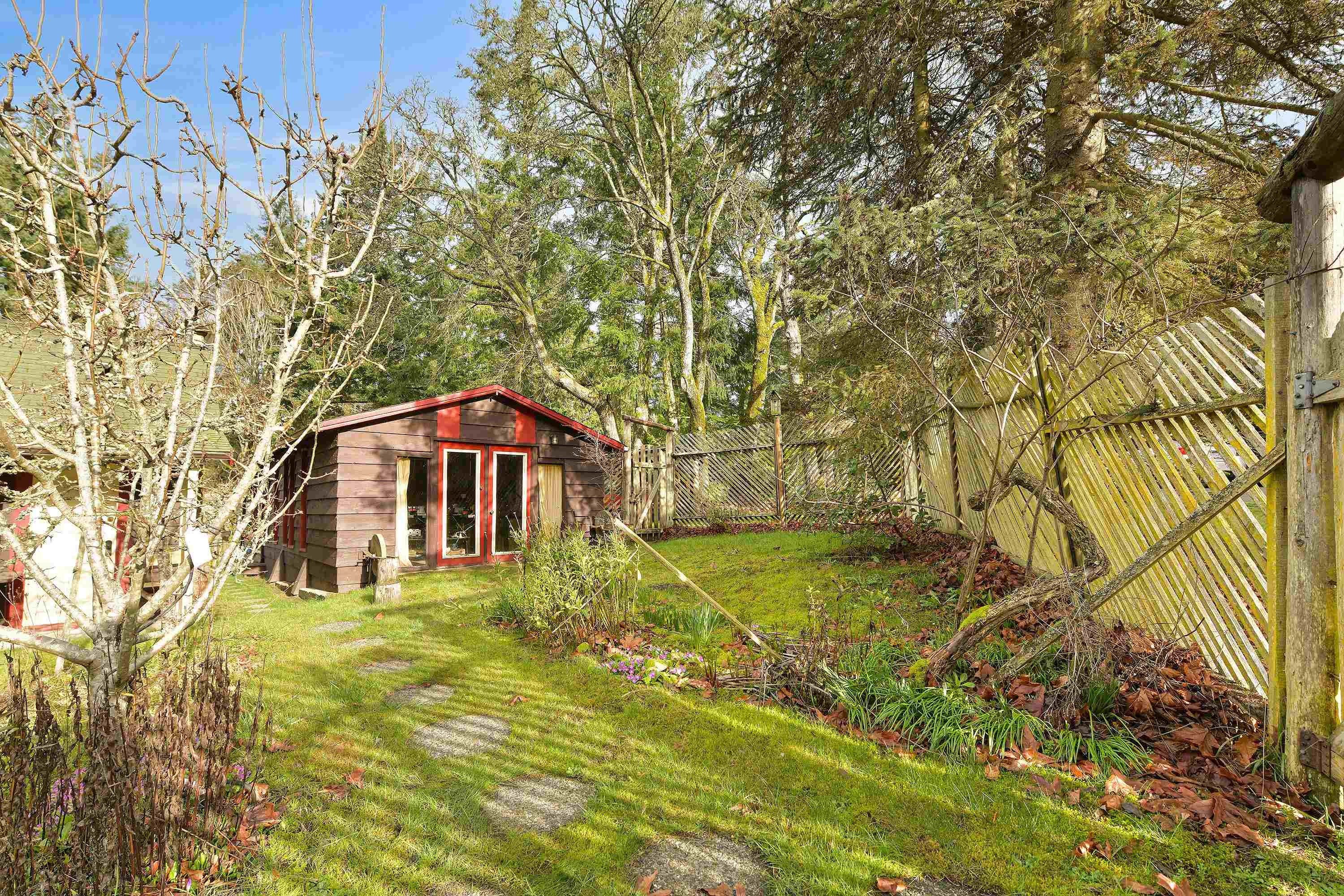 417 Sunset Place, Mayne Island, BC