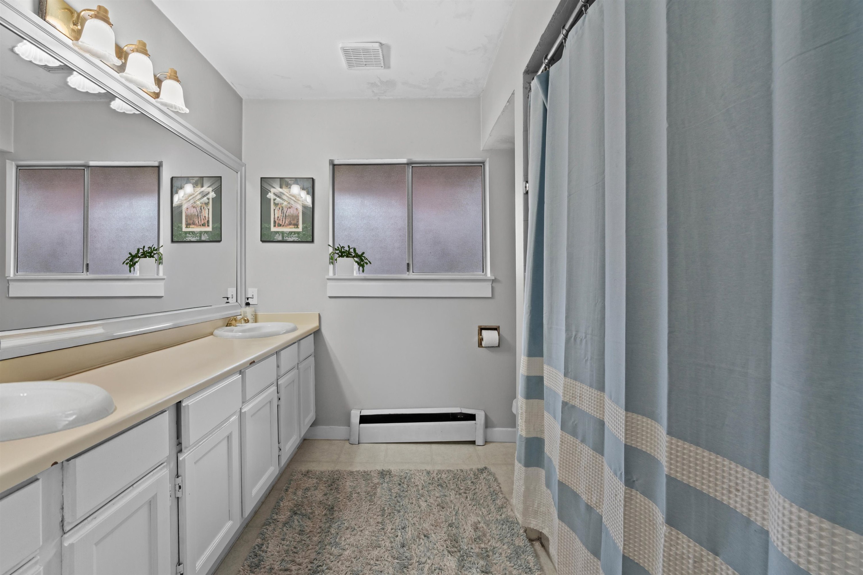 3955 Highland Boulevard, North Vancouver, BC