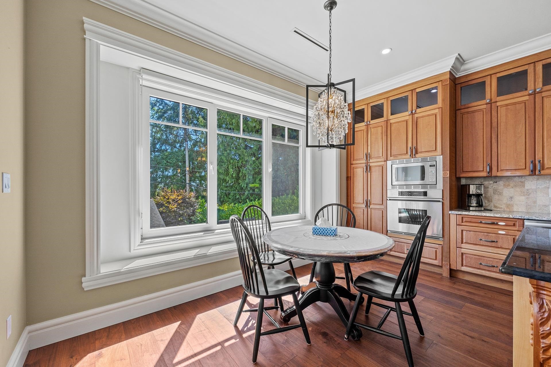 4042 34Th Avenue W, Vancouver, BC