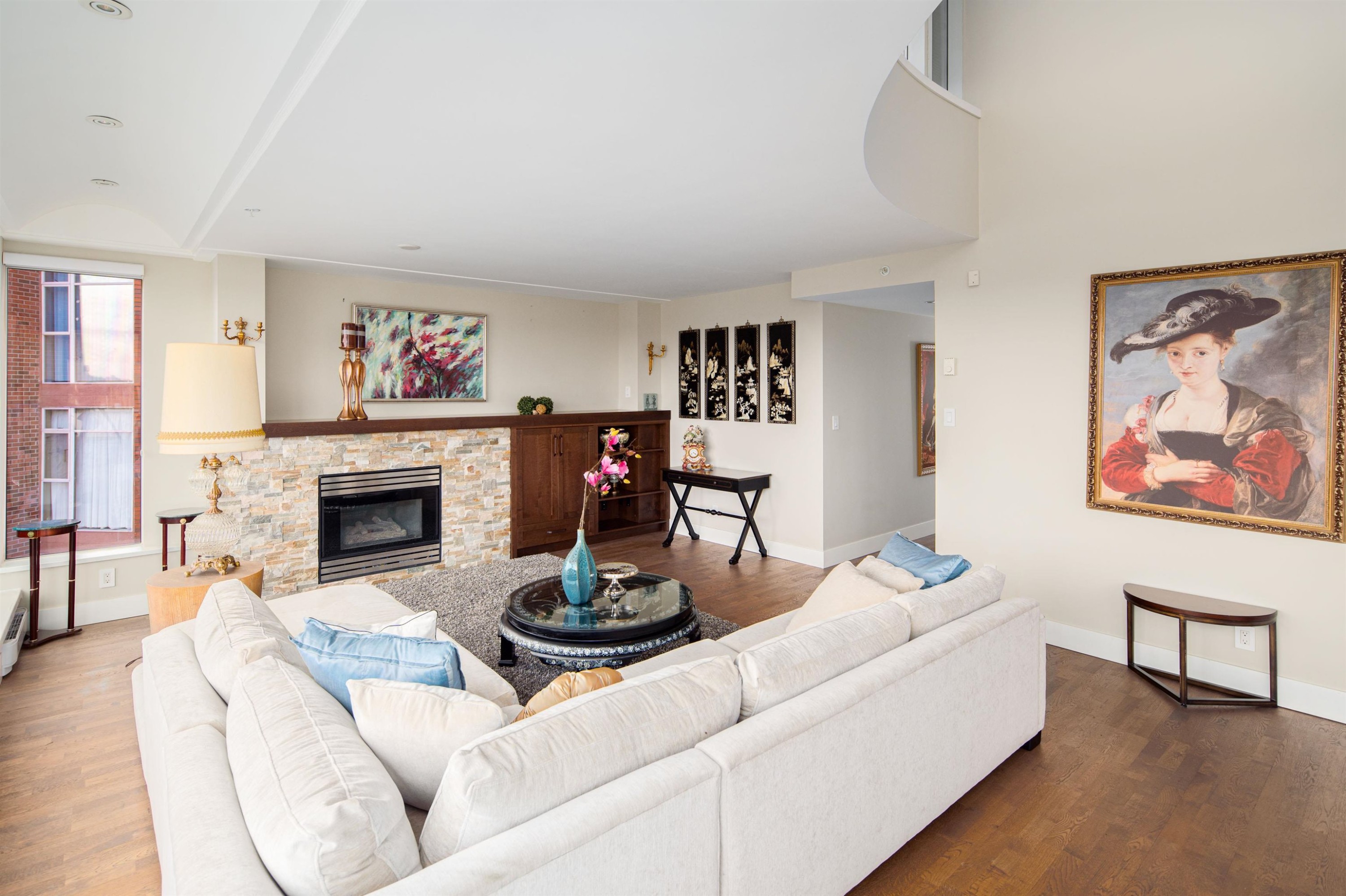 Ph-1403 Beach Avenue, Vancouver, BC