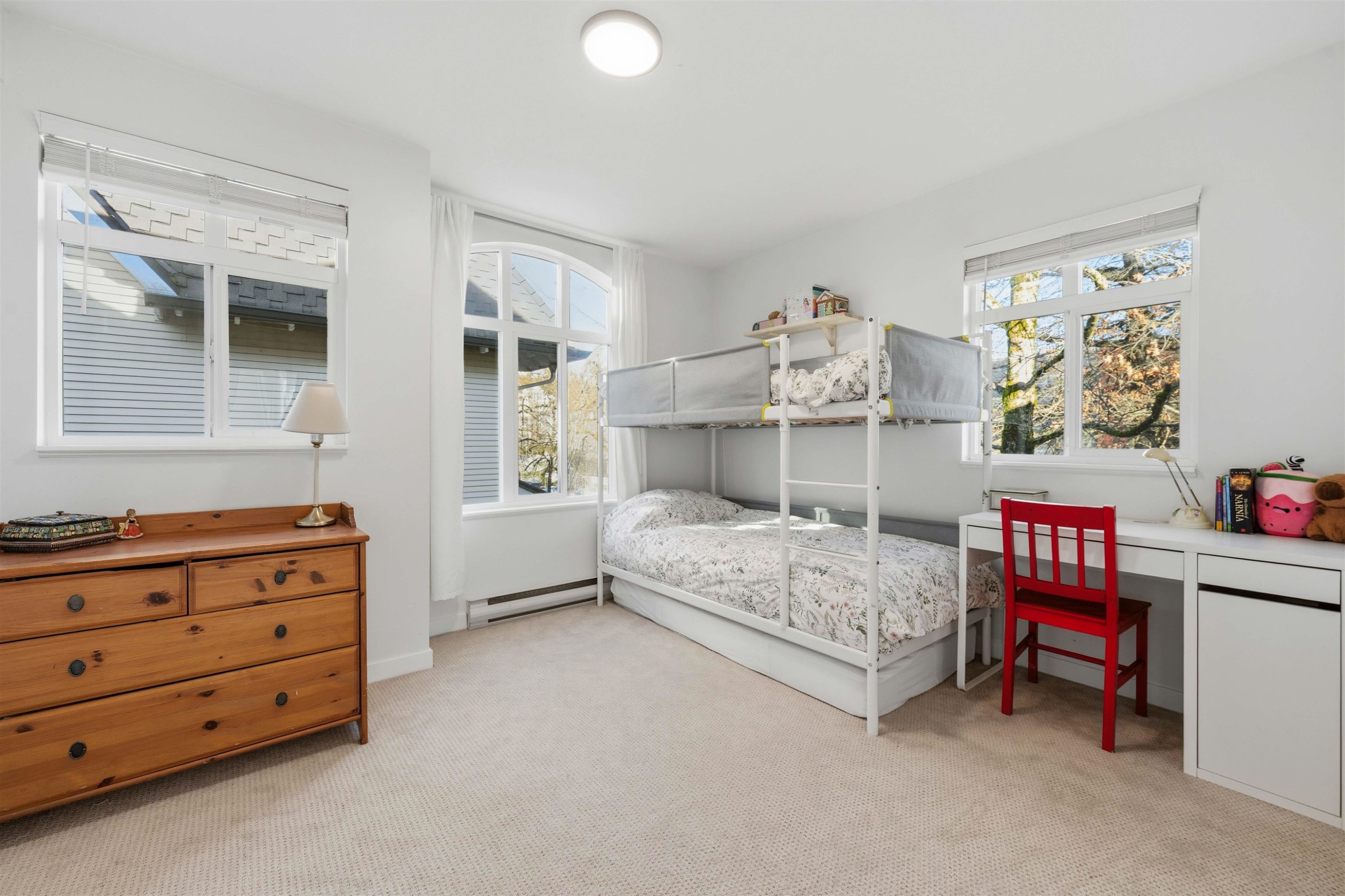 1-8581 Jellicoe Street, Vancouver, BC