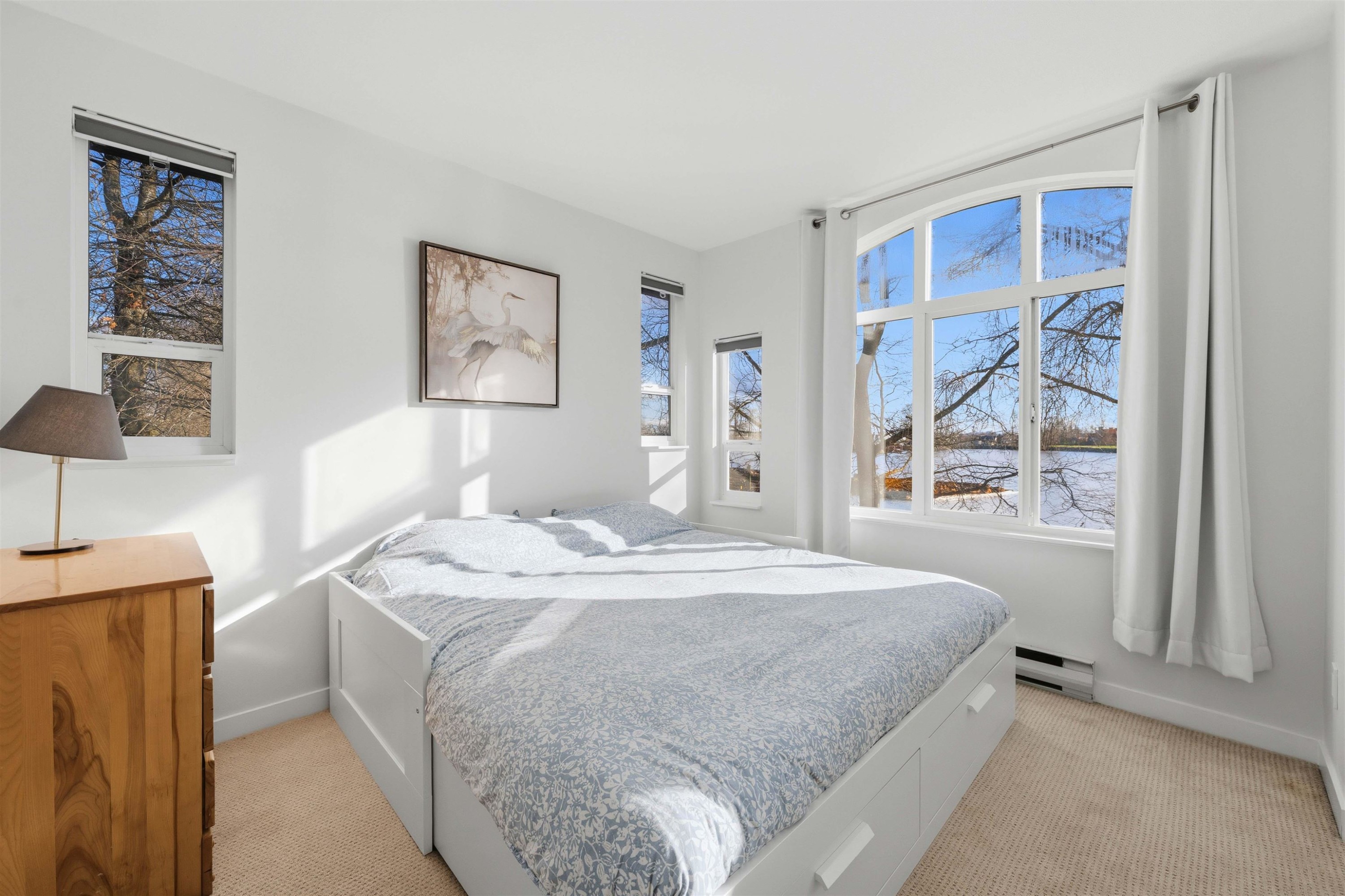 1-8581 Jellicoe Street, Vancouver, BC