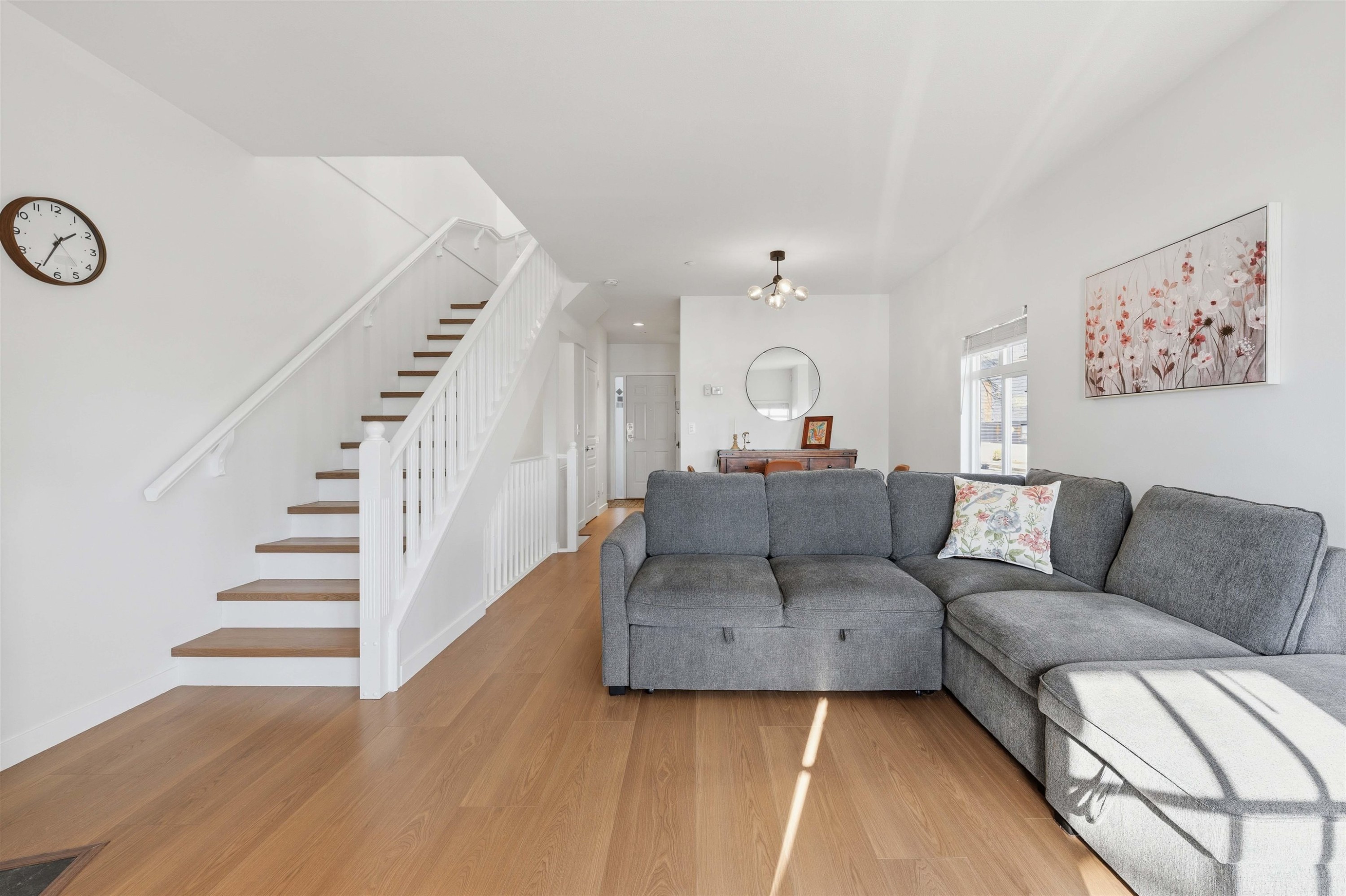 1-8581 Jellicoe Street, Vancouver, BC