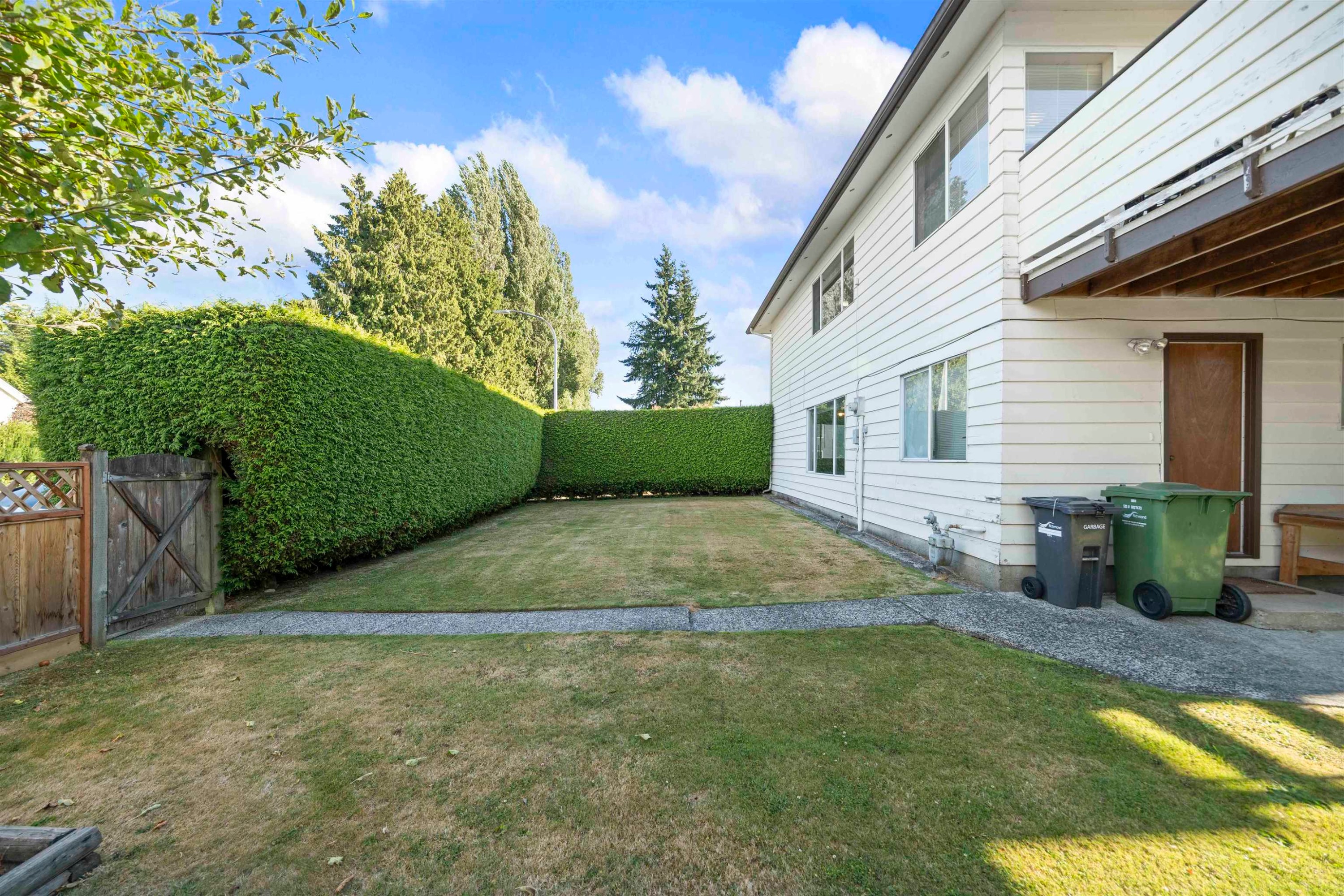 8431 Rosebank Crescent, Richmond, BC