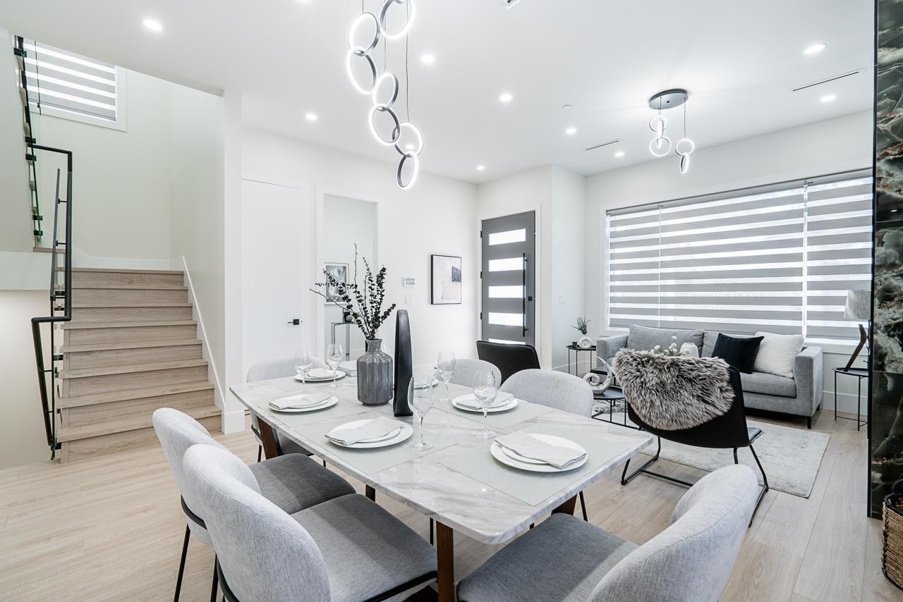 1941 Prairie Avenue, Port Coquitlam, BC