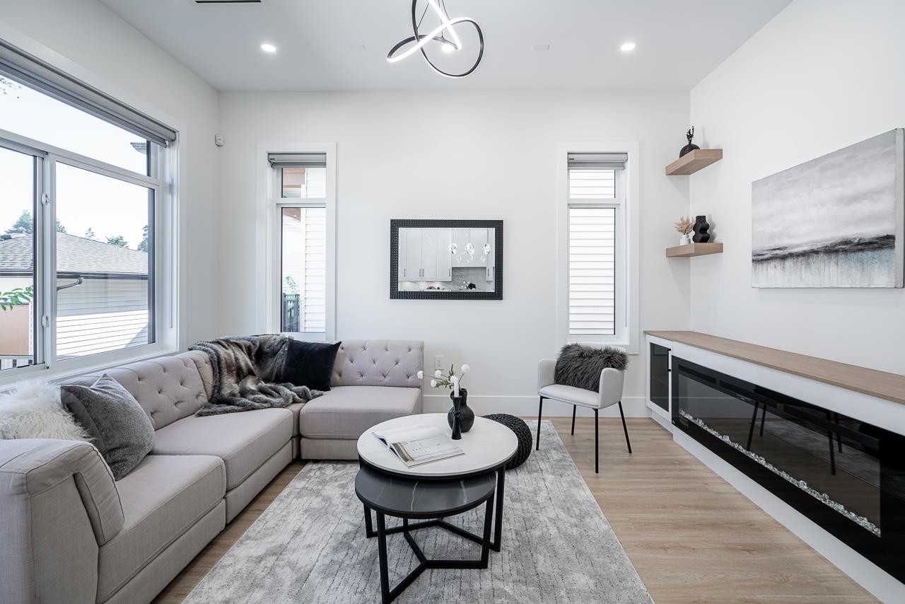 1941 Prairie Avenue, Port Coquitlam, BC