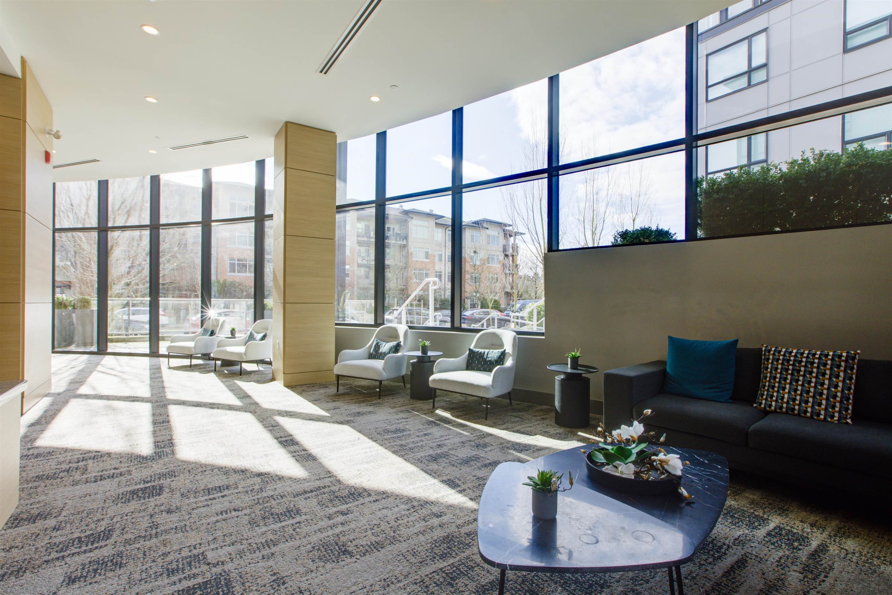 422-9213 Odlin Road, Richmond, BC