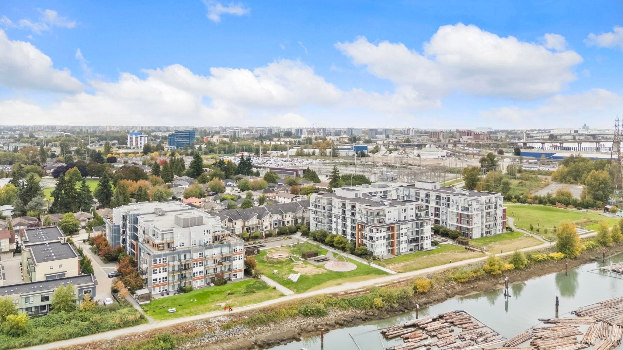 313-10155 River Drive, Richmond, BC