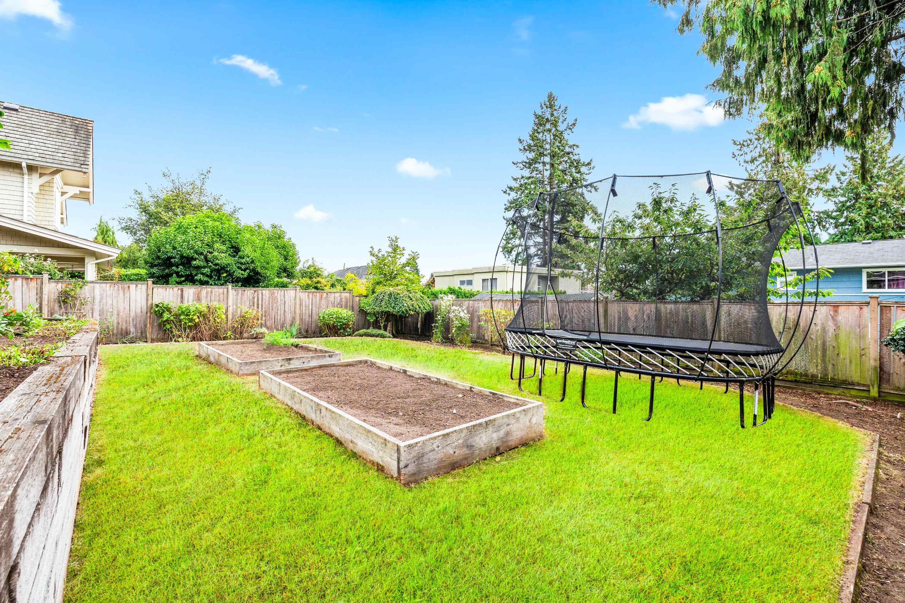 2372 Kings Avenue, West Vancouver, BC