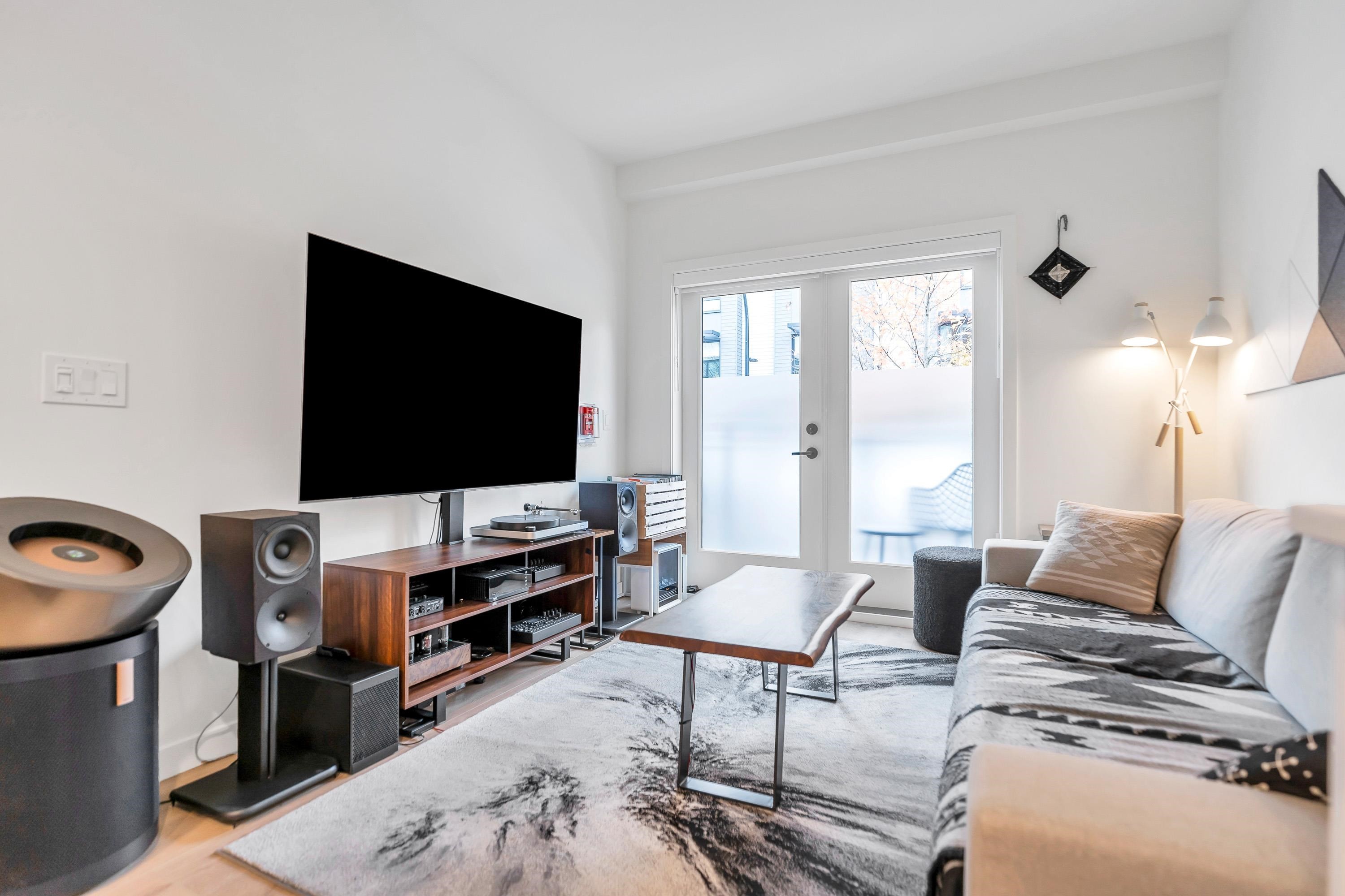 146-545 2Nd Street E, North Vancouver, BC