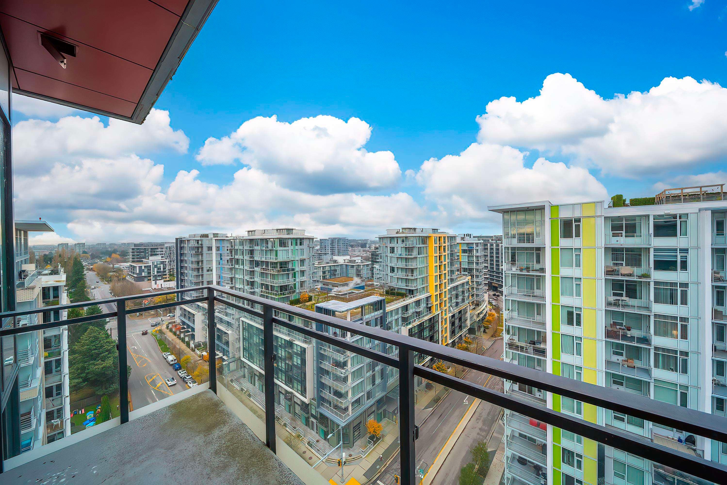 1903-8833 Hazelbridge Way, Richmond, BC