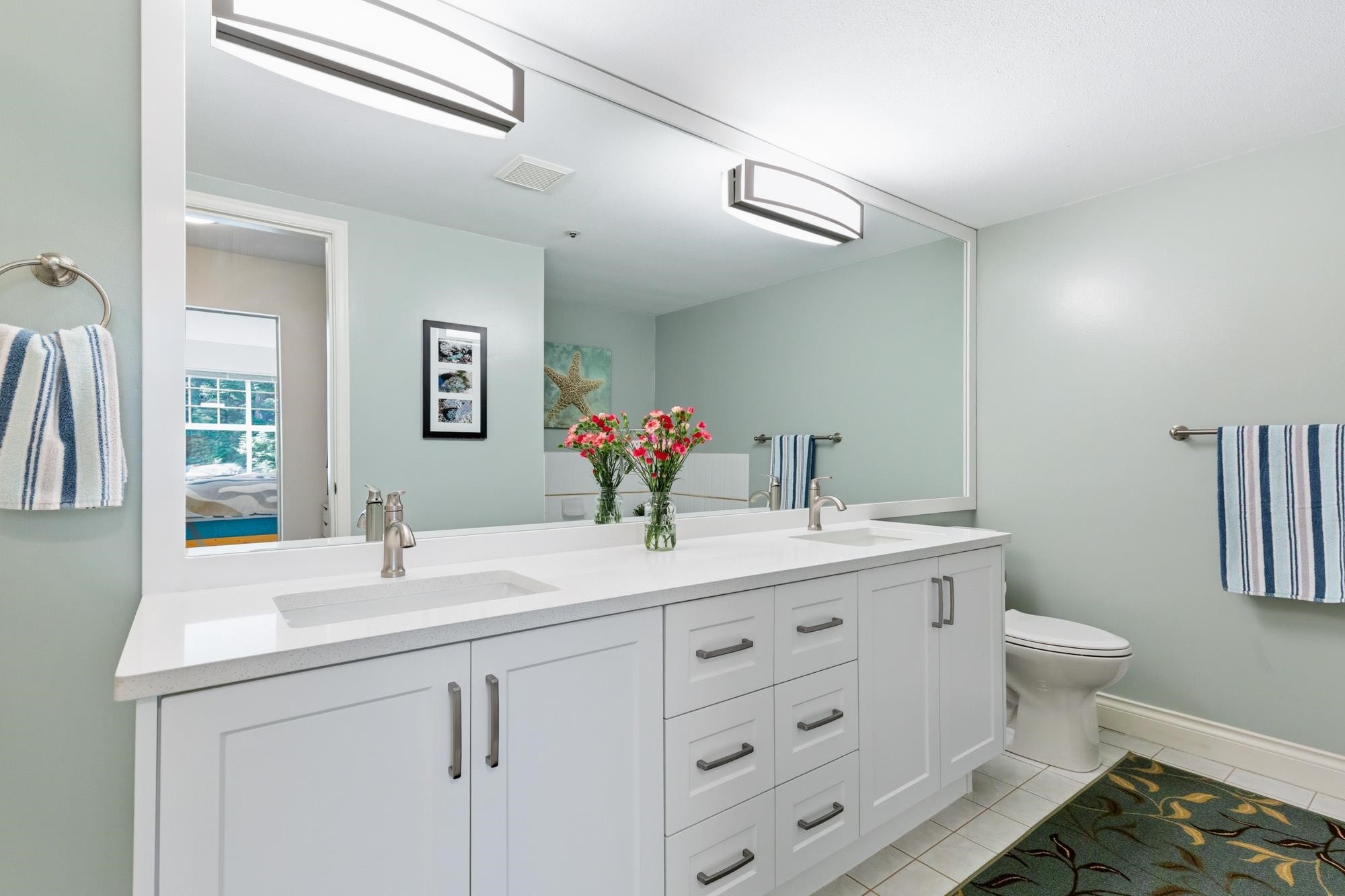 201-180 Ravine Drive, Port Moody, BC