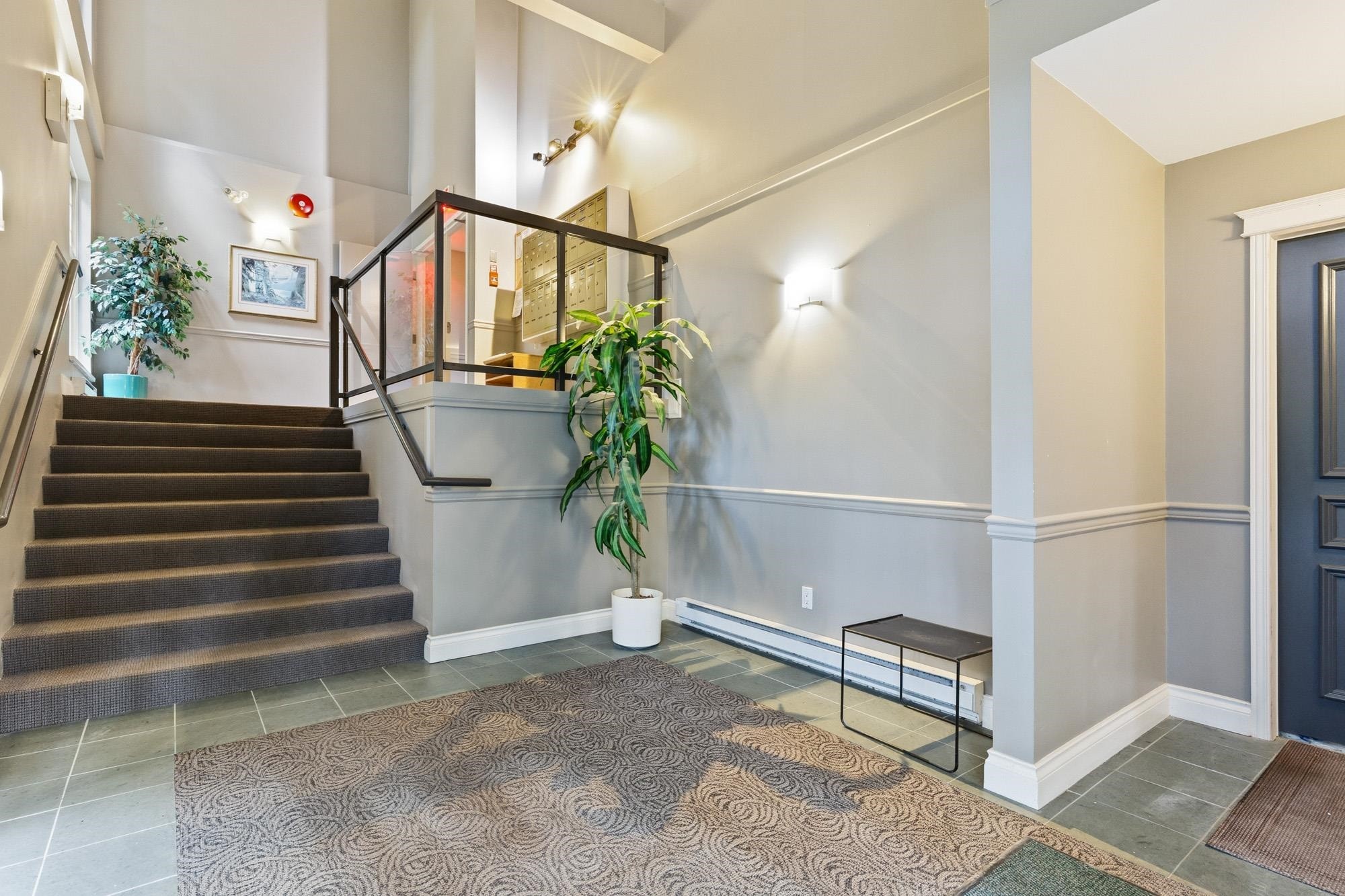 201-180 Ravine Drive, Port Moody, BC