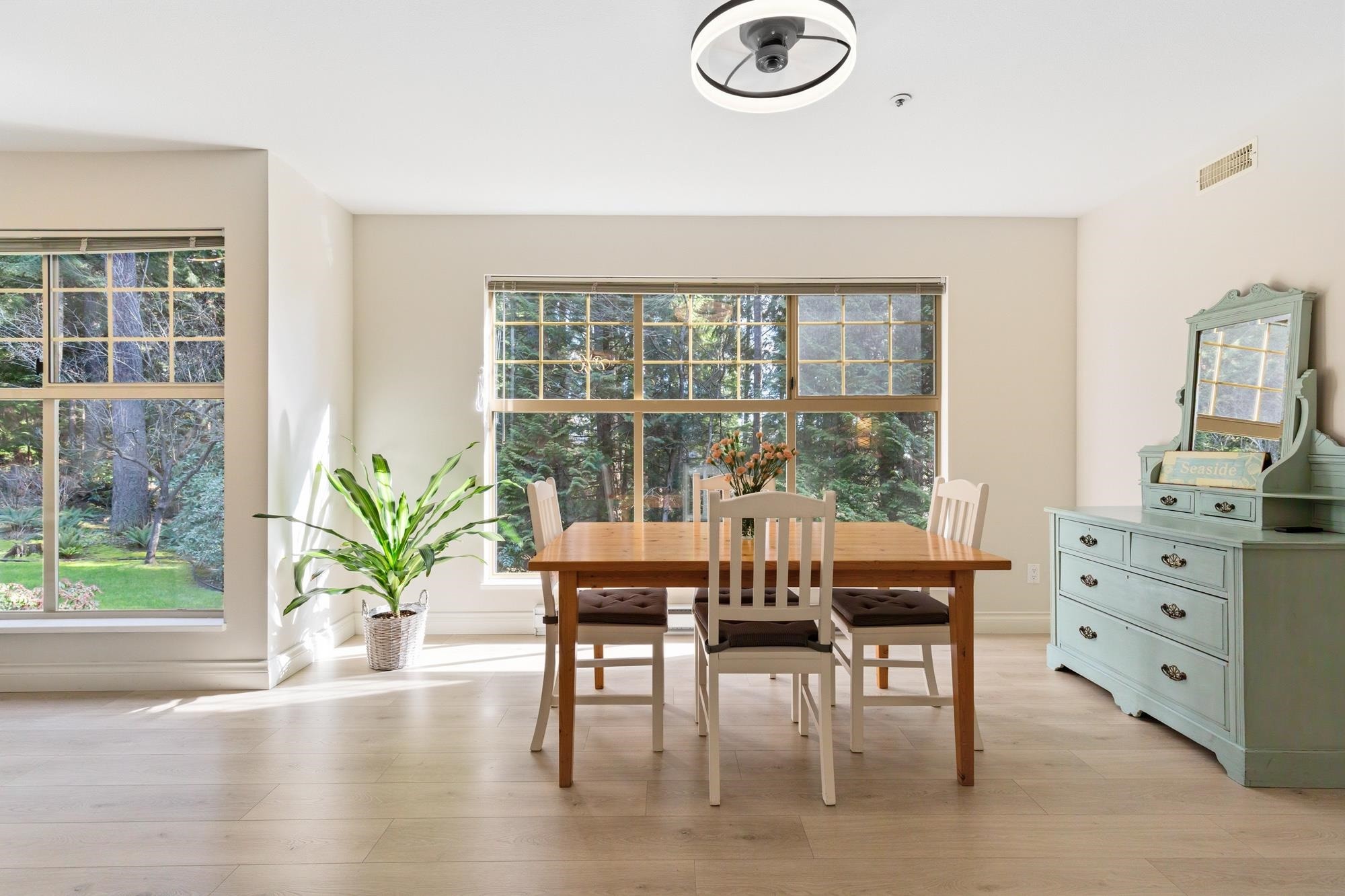 201-180 Ravine Drive, Port Moody, BC