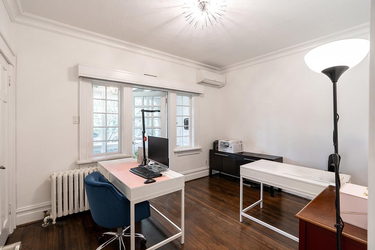 1-1055 Wolfe Avenue, Vancouver, BC