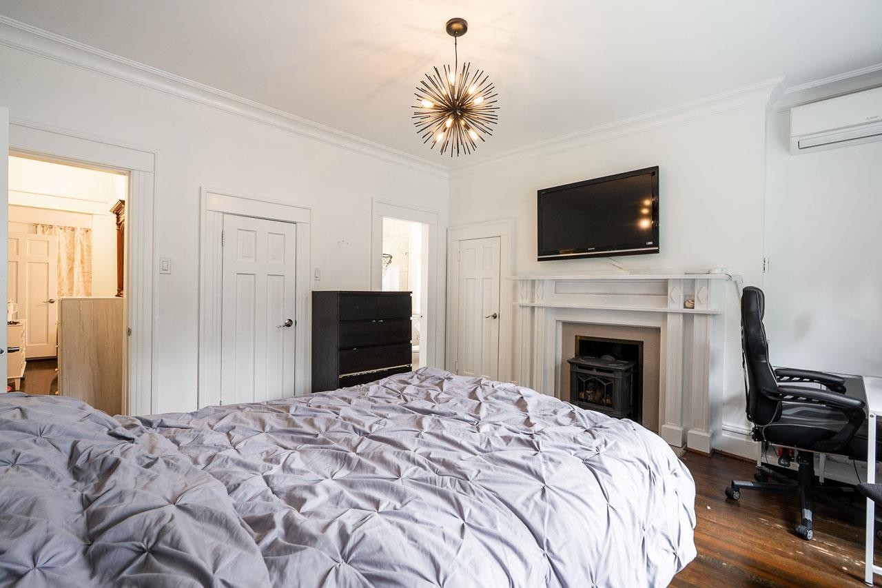 1-1055 Wolfe Avenue, Vancouver, BC