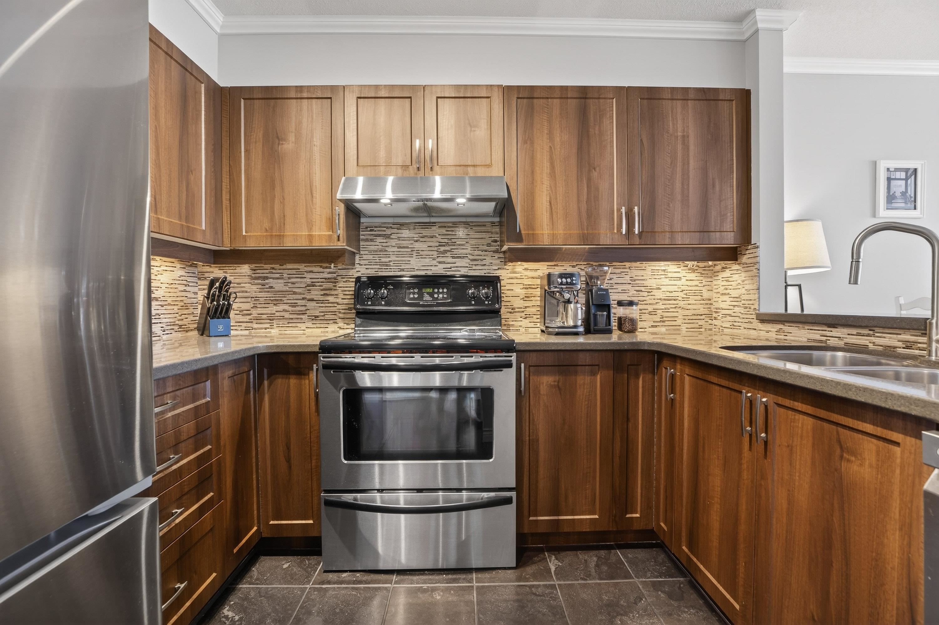 1007-10 Laguna Court, New Westminster, BC