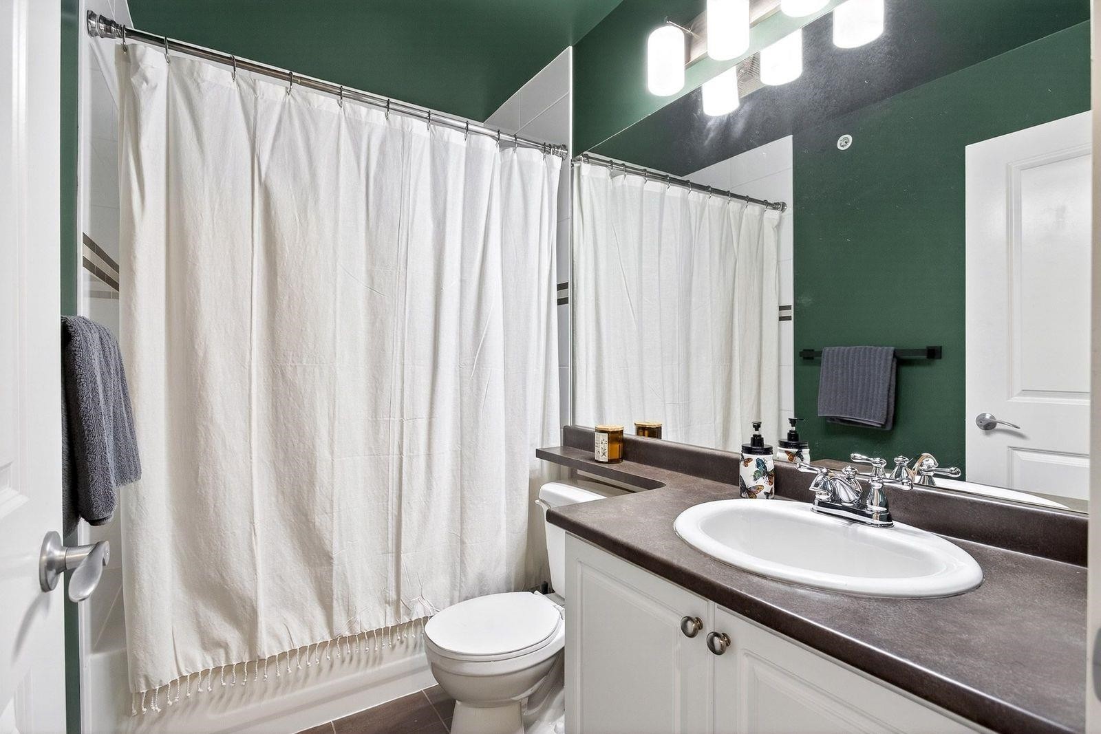 611-1661 Fraser Avenue, Port Coquitlam, BC