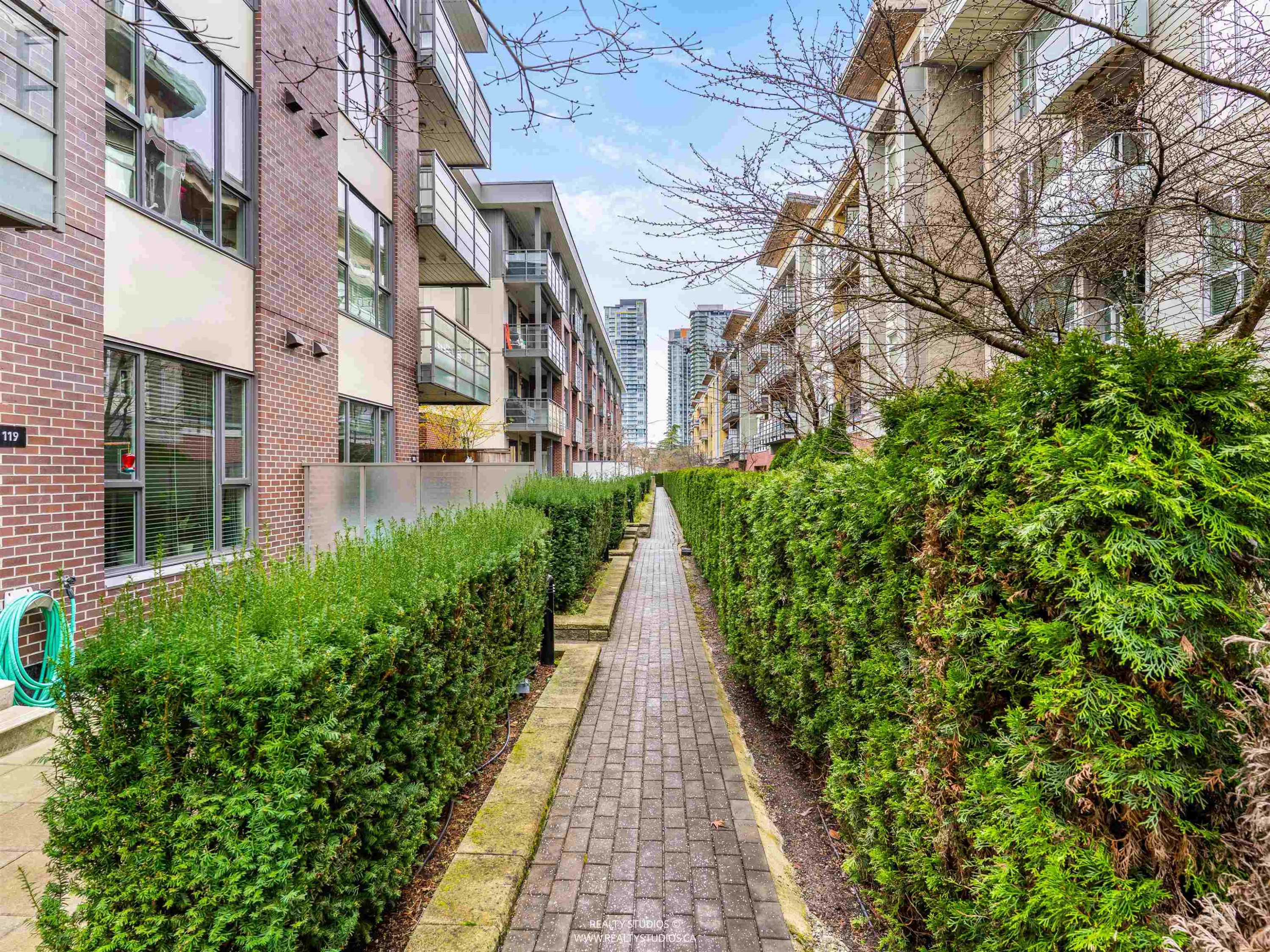 120-5355 Lane Street, Burnaby, BC