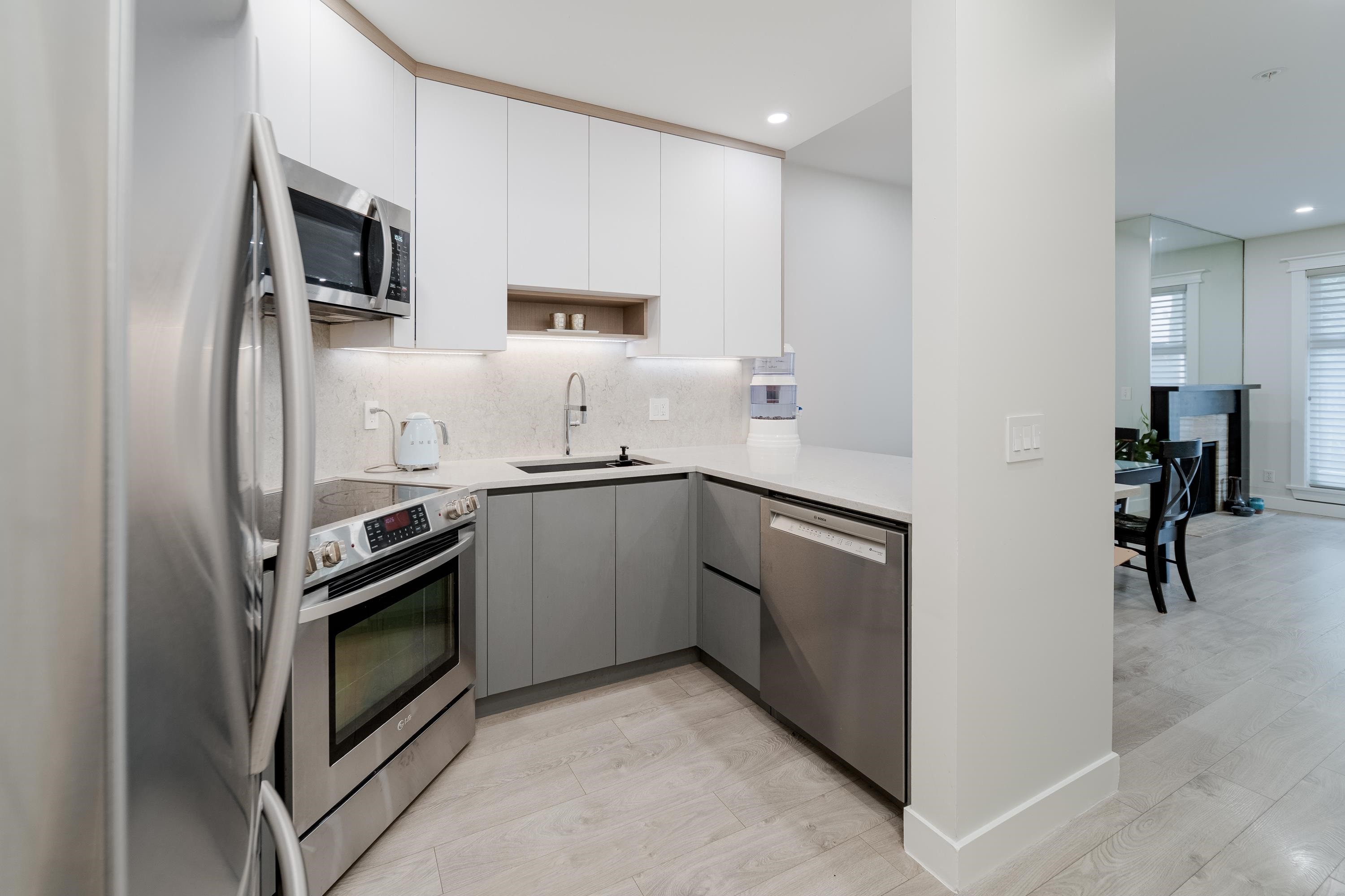 212-1924 Comox Street, Vancouver, BC