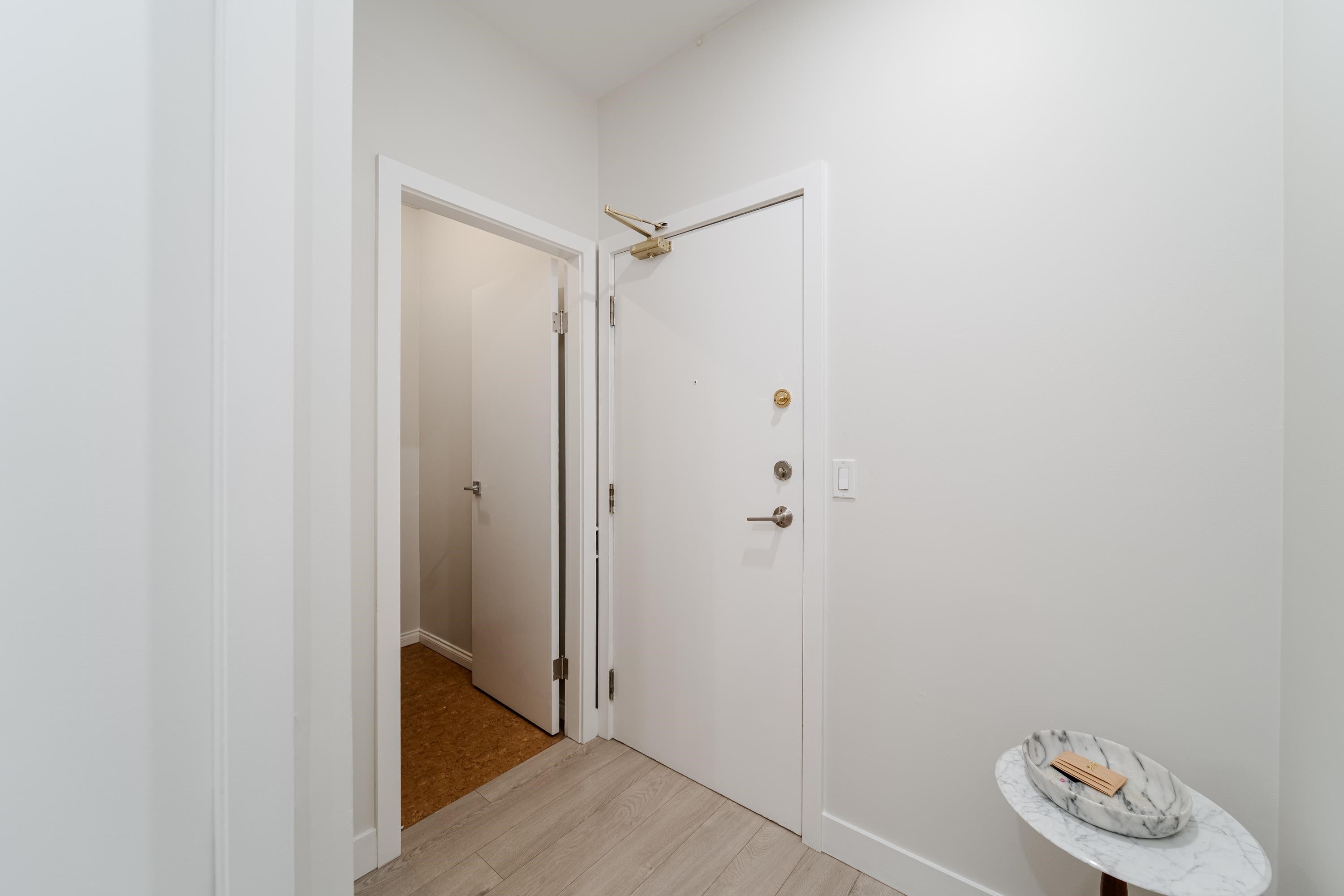 212-1924 Comox Street, Vancouver, BC